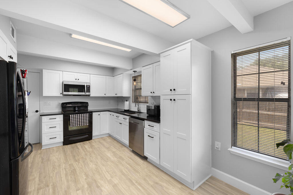 SOUTHVIEW ESTATES - Residential