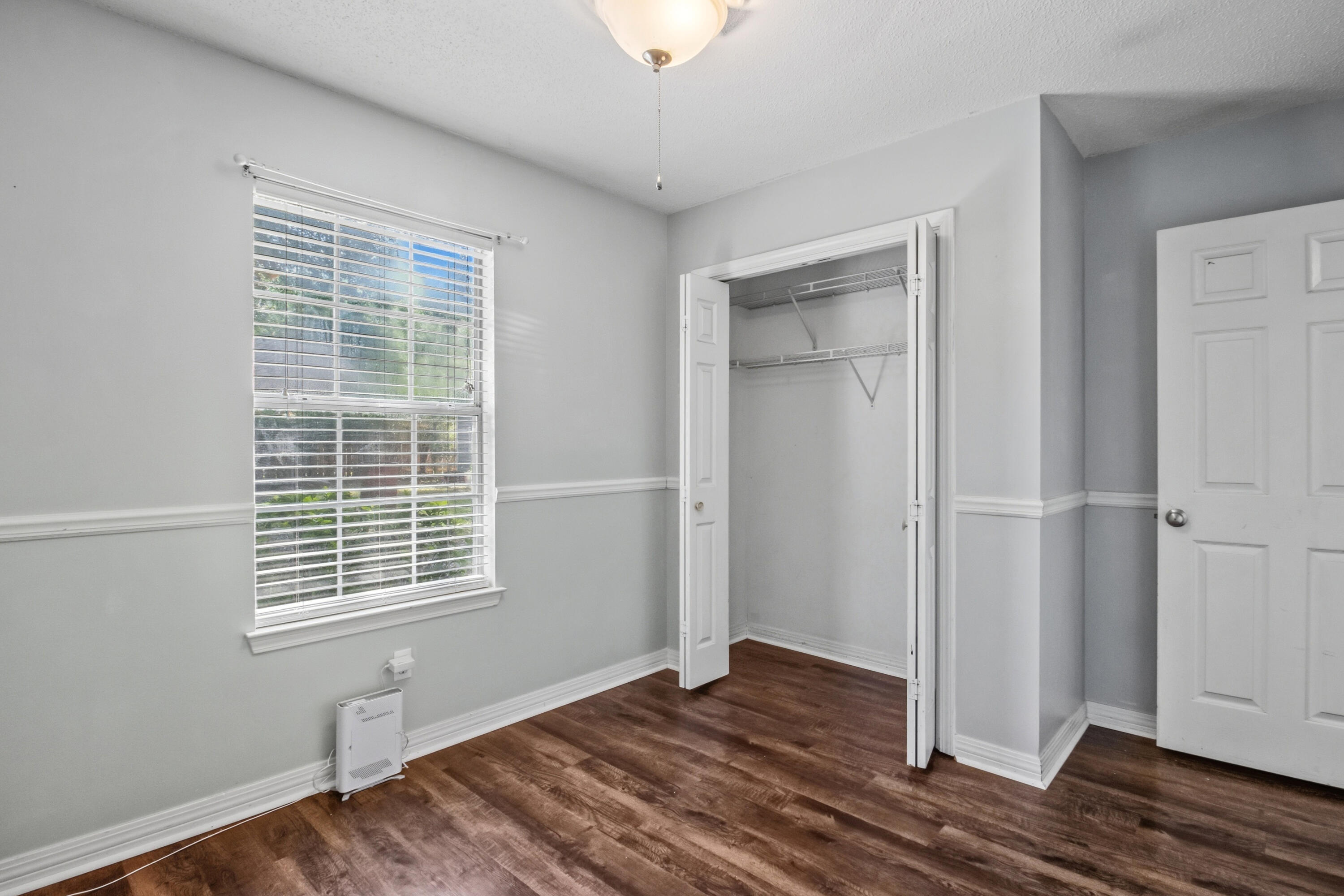 KINGS CROSSING PH 1 - Residential Lease