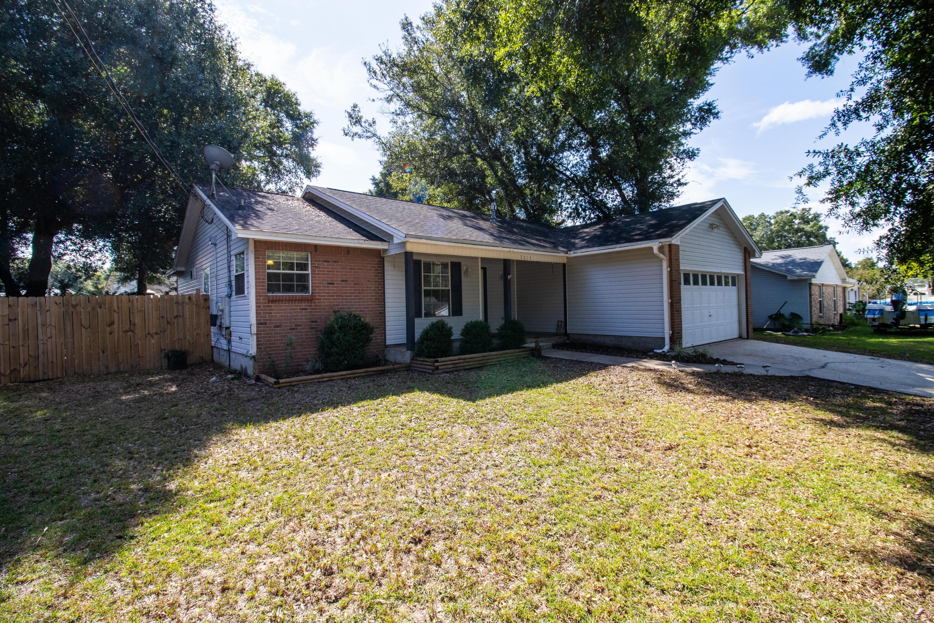 KINGS CROSSING PH 1 - Residential Lease