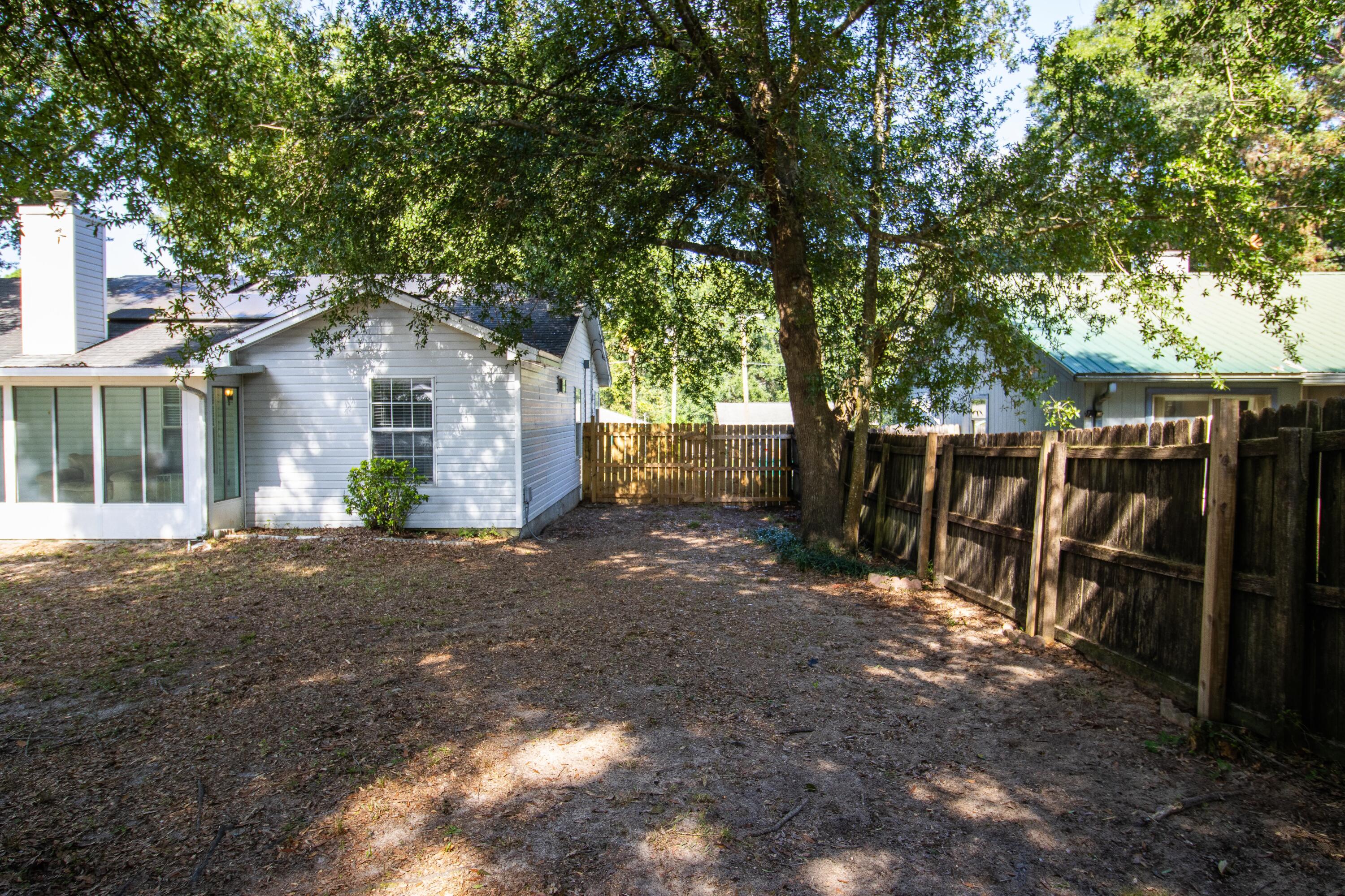KINGS CROSSING PH 1 - Residential Lease