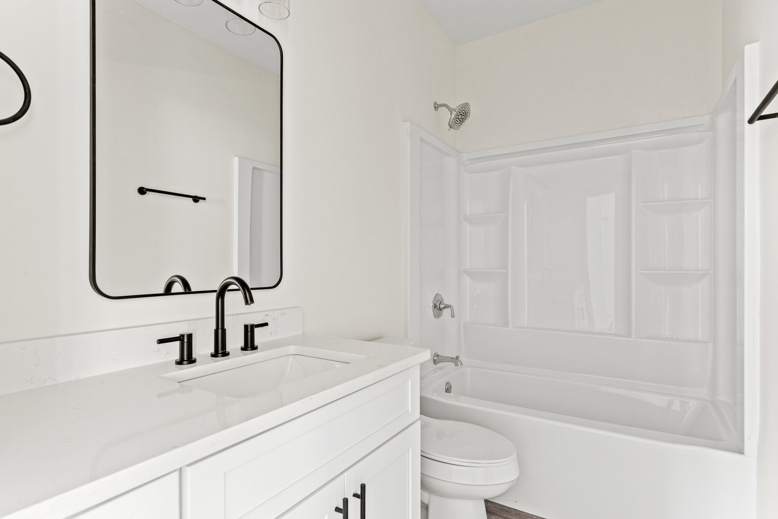 TOWN OF SANTA ROSA - Residential Lease