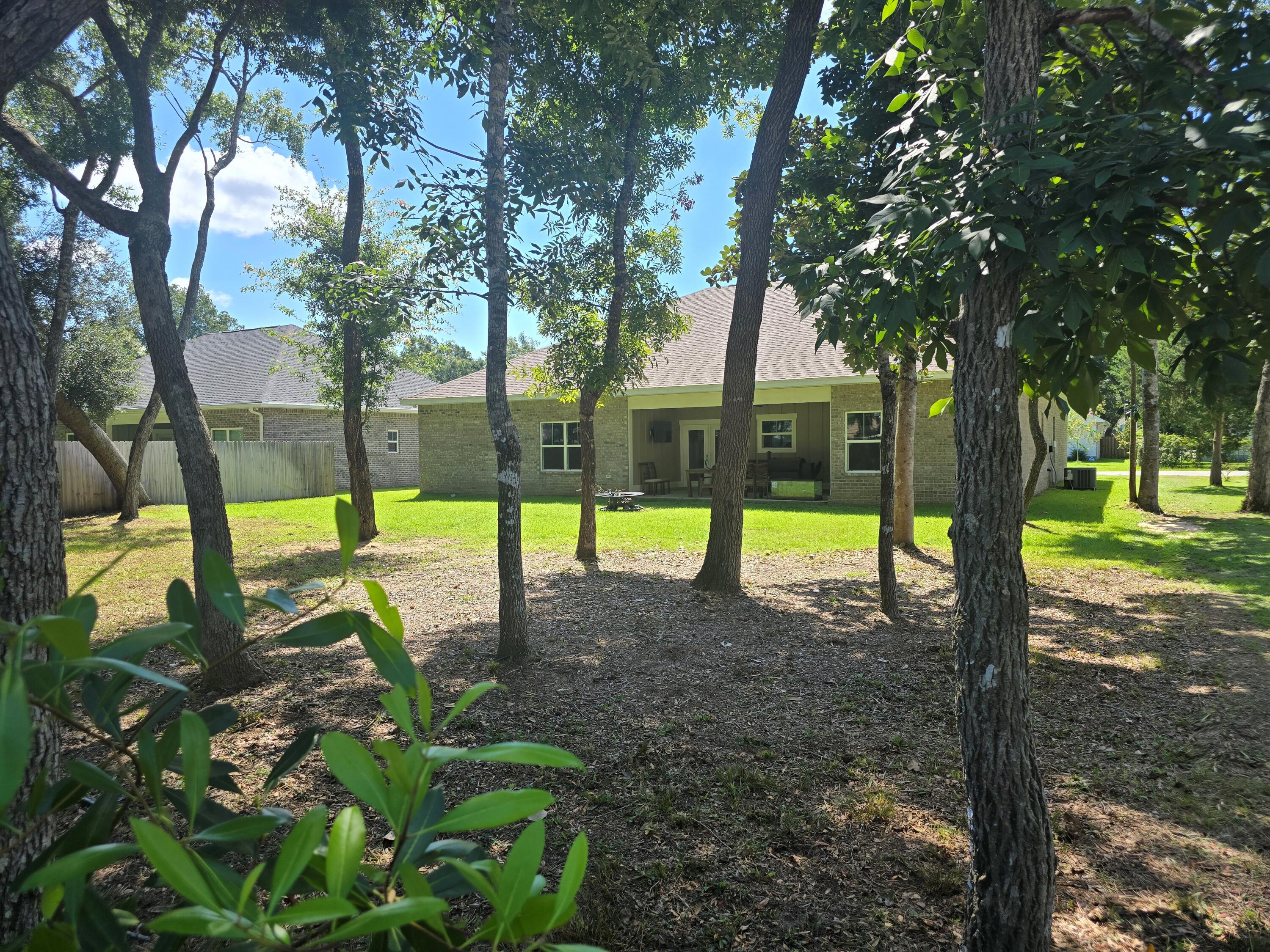 Cherokee S/D - Residential Lease