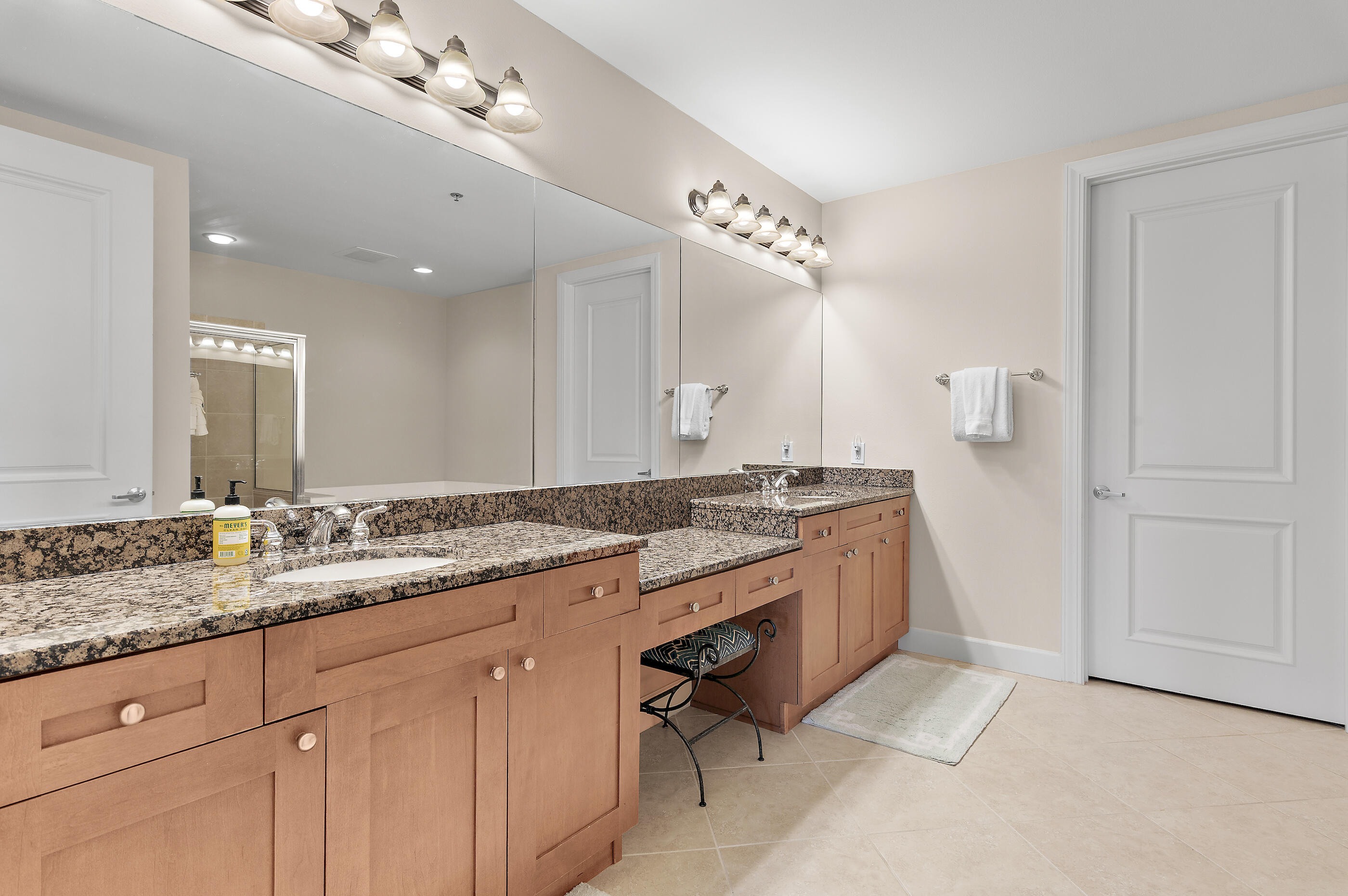 HARBOR LANDING - Residential