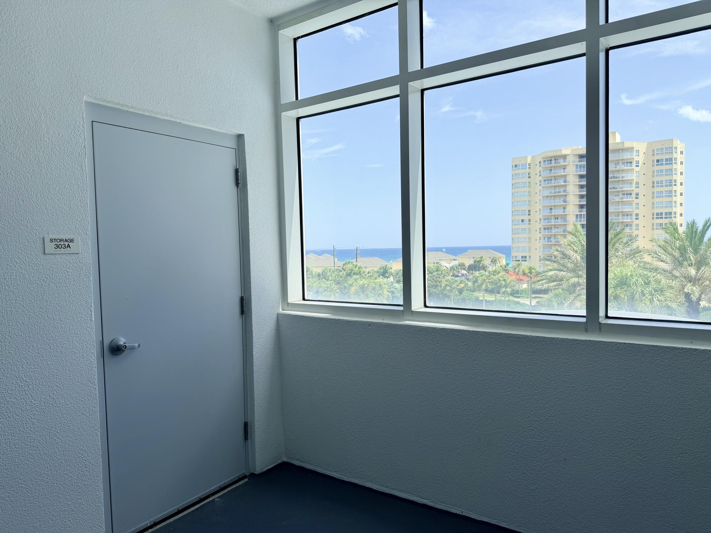 HARBOR LANDING - Residential