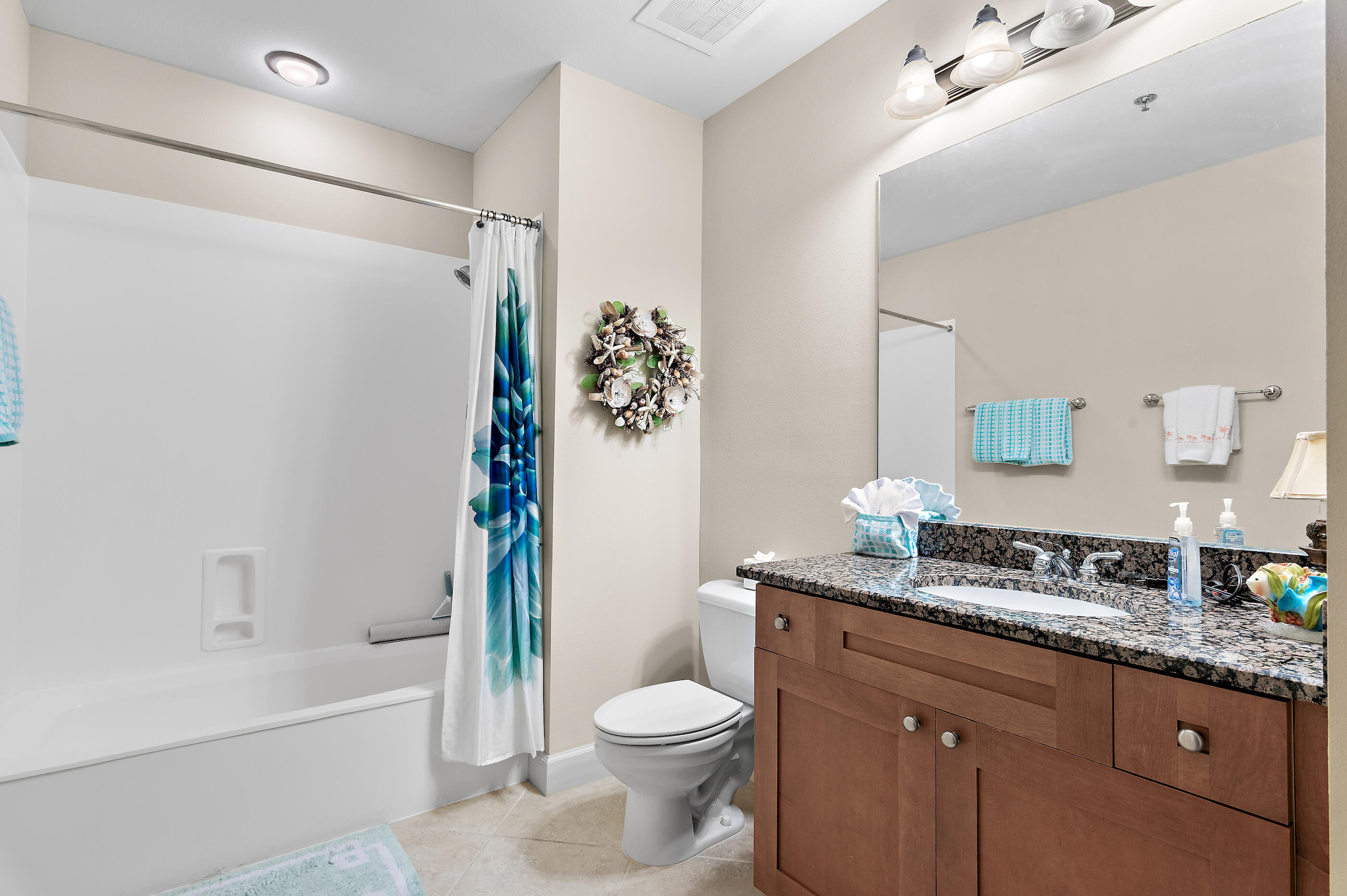 HARBOR LANDING - Residential