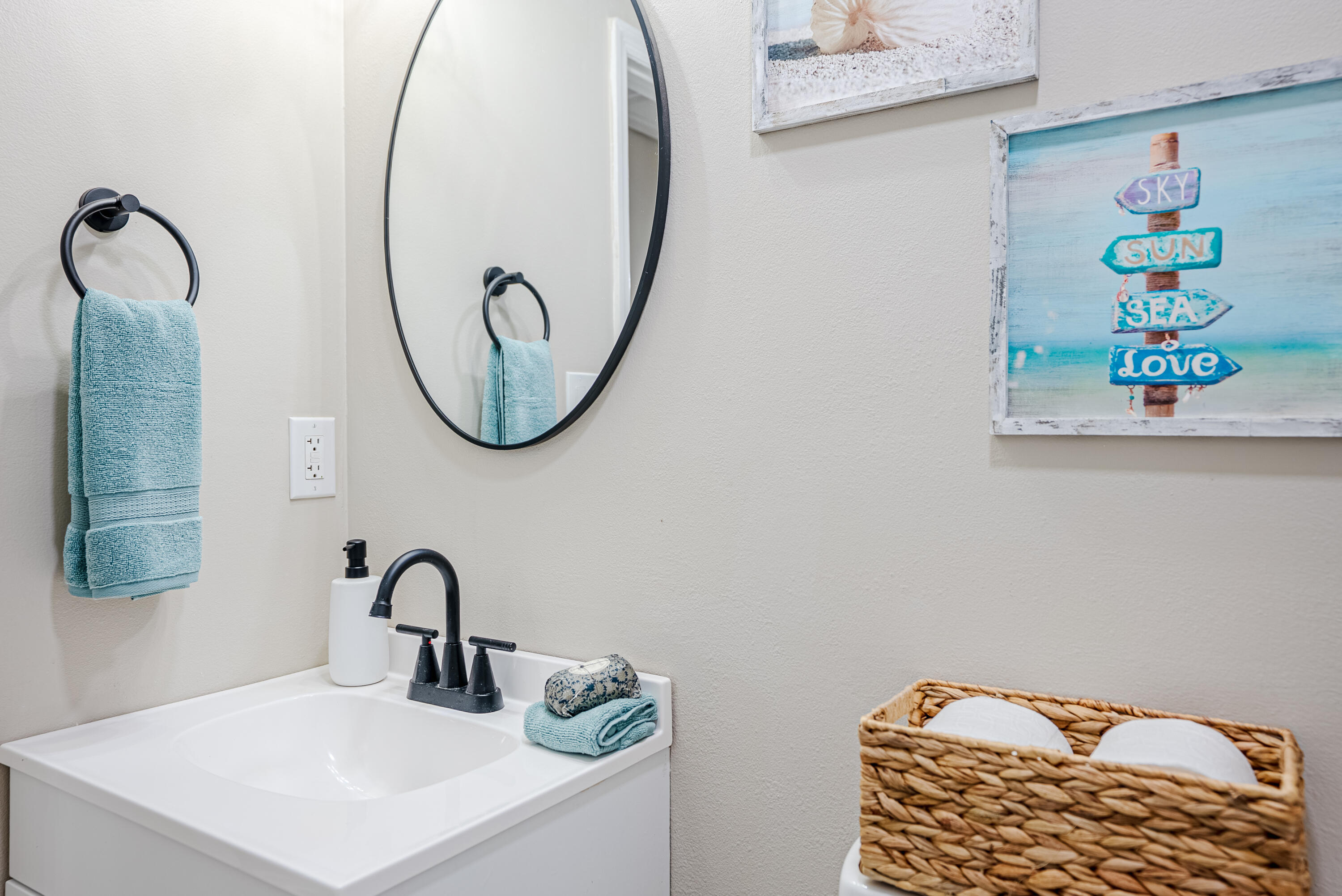 KING ESTATES UNIT 2 - Residential