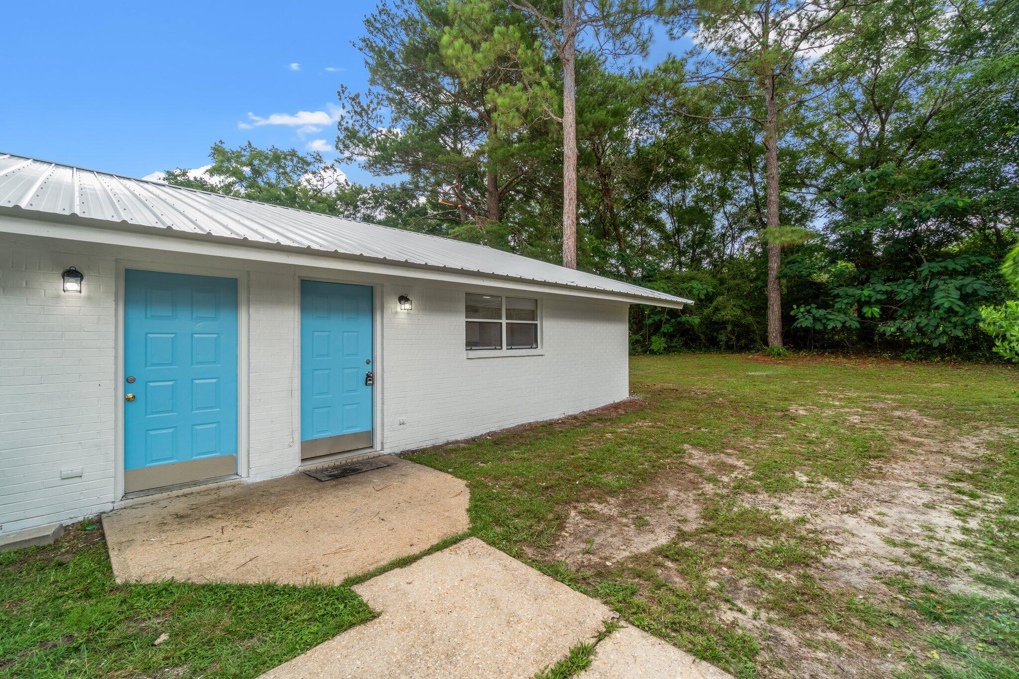 LIVE OAK - Residential Lease