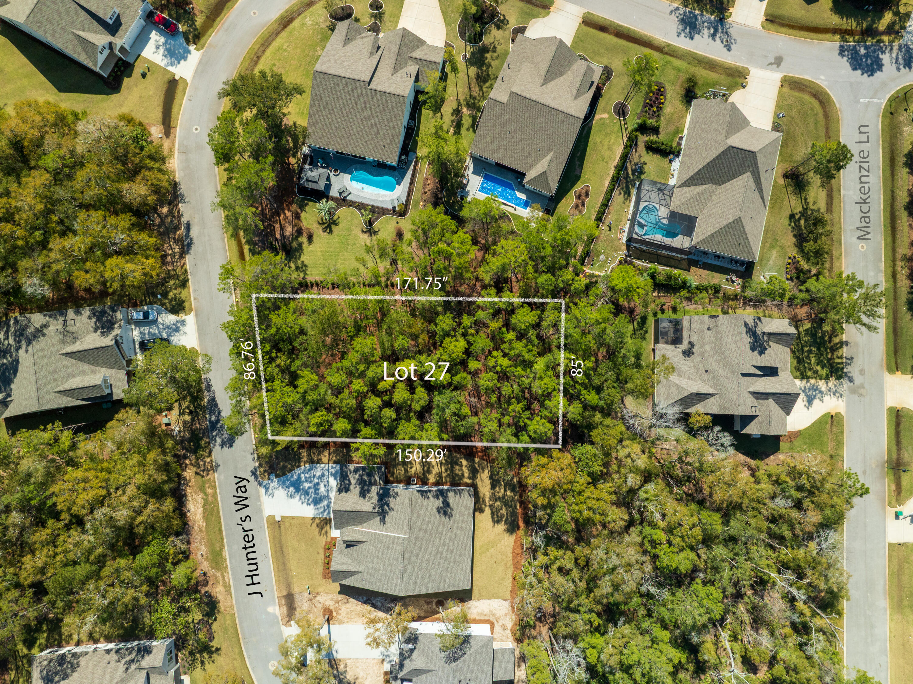 Beautiful Lot in Gated Magnolia Bay Estates - Build Your Dream Home!

Discover the perfect setting for your dream home in the charming, gated community of Magnolia Bay Estates, located in the rapidly growing town of Freeport, FL. This prime homesite is already prepped with water and sewer installed (tap fee due), making it an ideal choice for those ready to build.

Nestled in a serene, waterfront community, Magnolia Bay Estates borders Goodwin Creek, offering navigable access to Alaqua Bayou, Choctawhatchee Bay, and ultimately the Gulf of Mexico--perfect for boating enthusiasts and nature lovers alike.

This Flood Zone X property, as confirmed by Walton County GIS maps, has no wetlands, providing peace of mind and ease of construction. Conveniently located just minutes from Freeport shopping, restaurants, medical facilities, and top-rated schools, this lot is also less than 30 minutes from the stunning beaches of 30A.

Key Features:
-Gated community with a tranquil setting
-Prepped for building - water & sewer installed (tap fee due)
-No wetlands - Flood Zone X
-Waterfront access to Goodwin Creek leading to Choctawhatchee Bay
-Prime location - close proximity to shopping, dining, medical, and schools
-Short drive to the beaches of 30A

Buyers are encouraged to verify all property details and dimensions. Information provided is believed to be accurate but is not guaranteed.

Don't miss this incredible opportunity to secure your slice of paradise in Magnolia Bay Estates schedule a visit today!