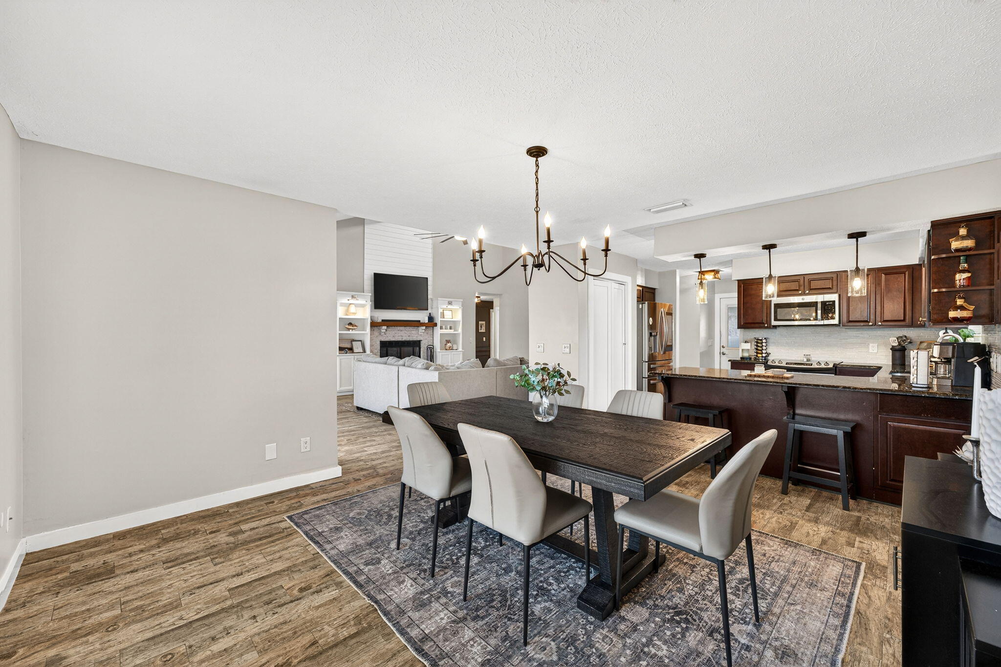 FOREST PARK ESTATES - Residential
