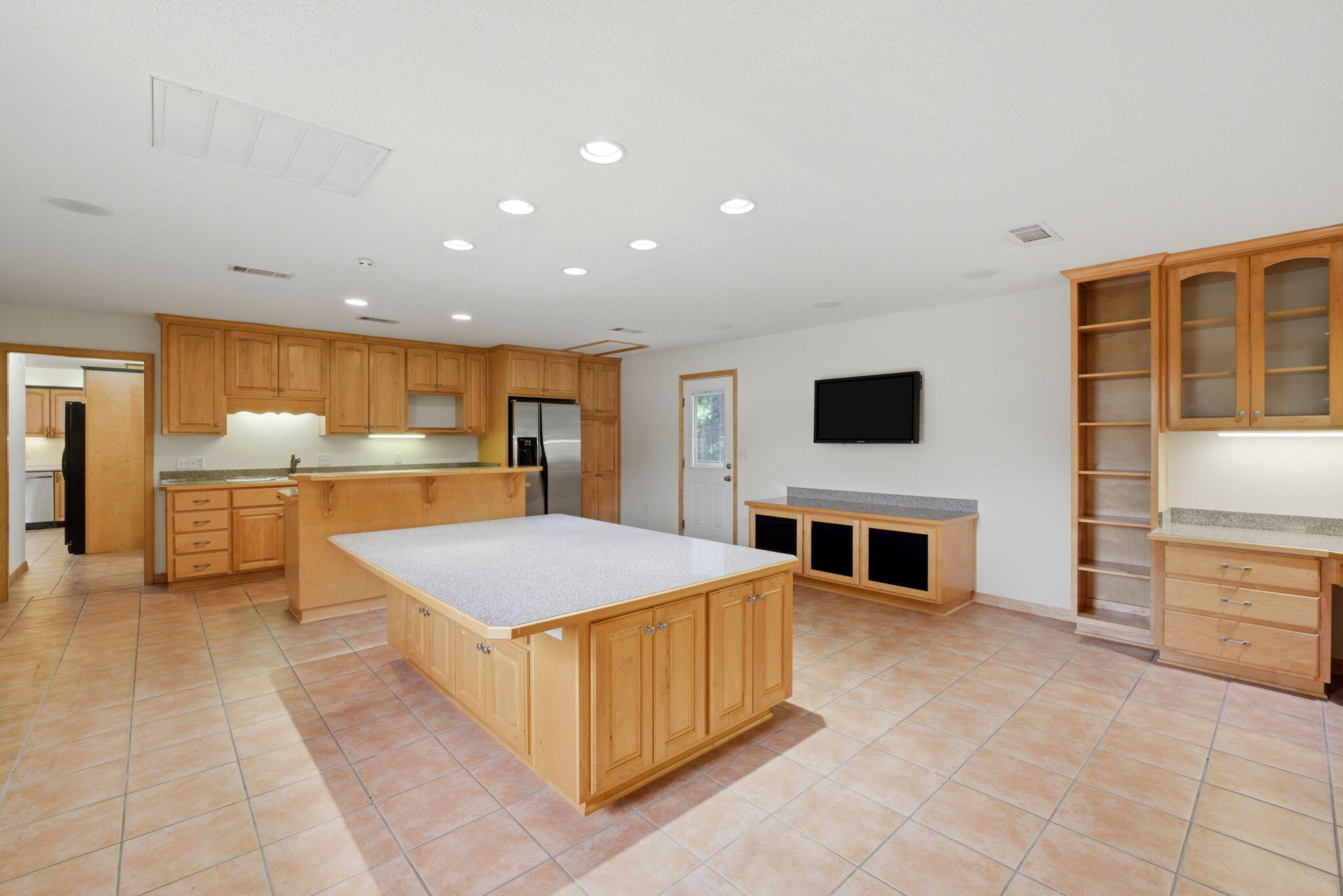 SOUTH GULF MANOR - Residential