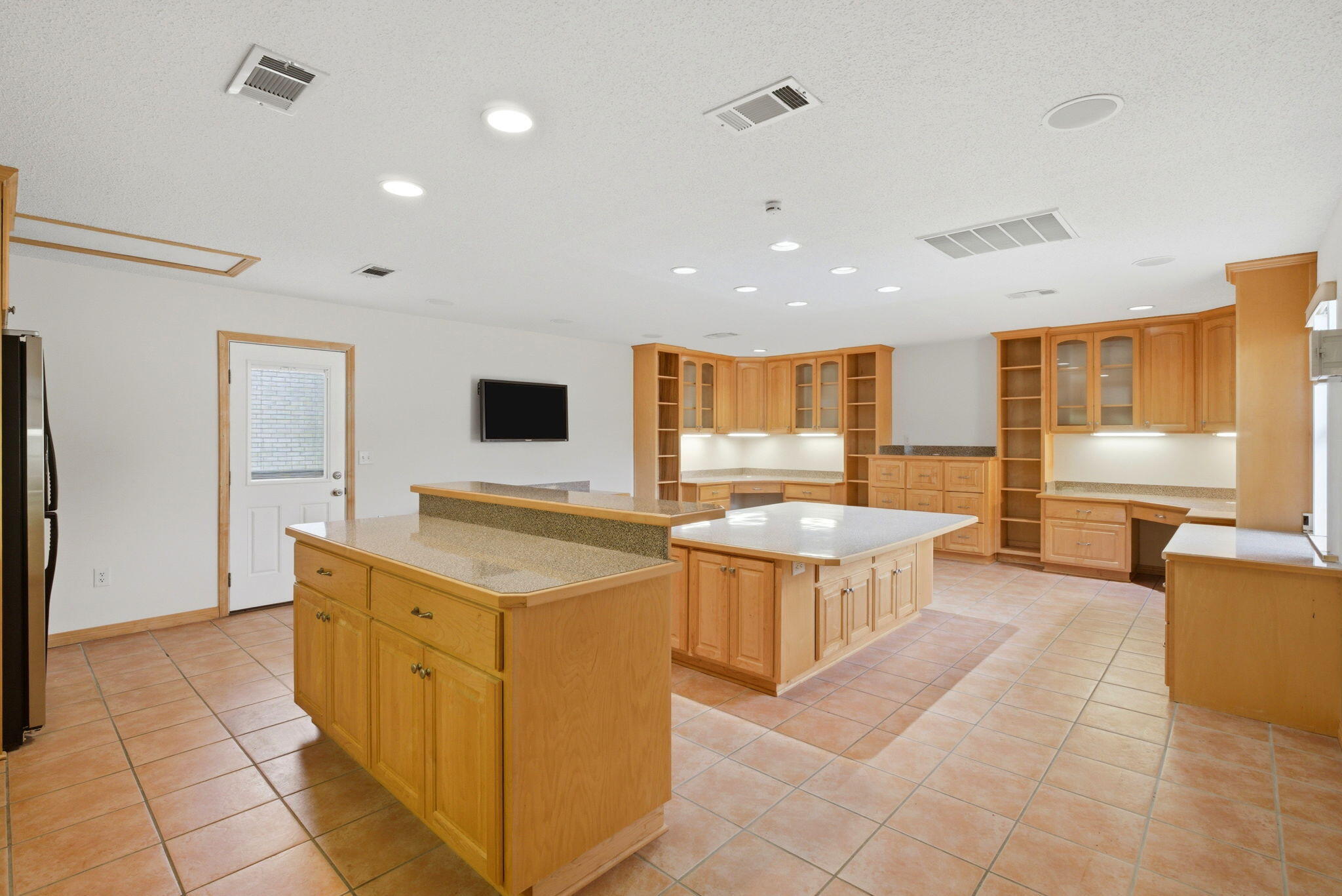 SOUTH GULF MANOR - Residential