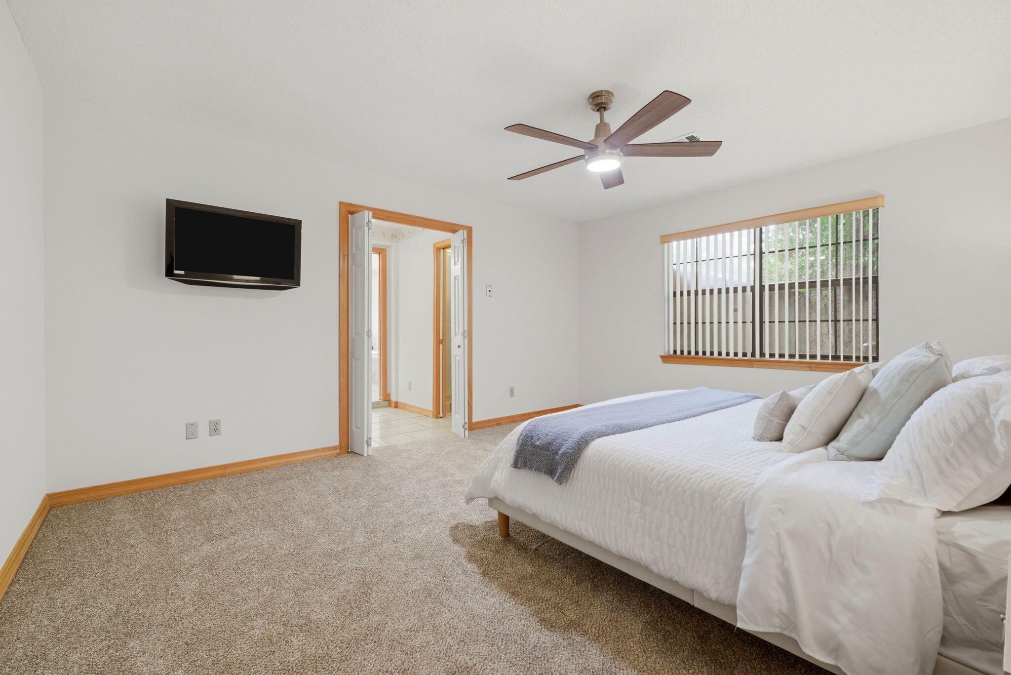 SOUTH GULF MANOR - Residential