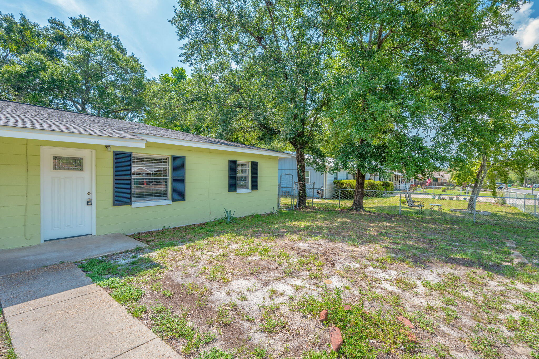 RACETRACK ROAD 1ST - Residential Lease