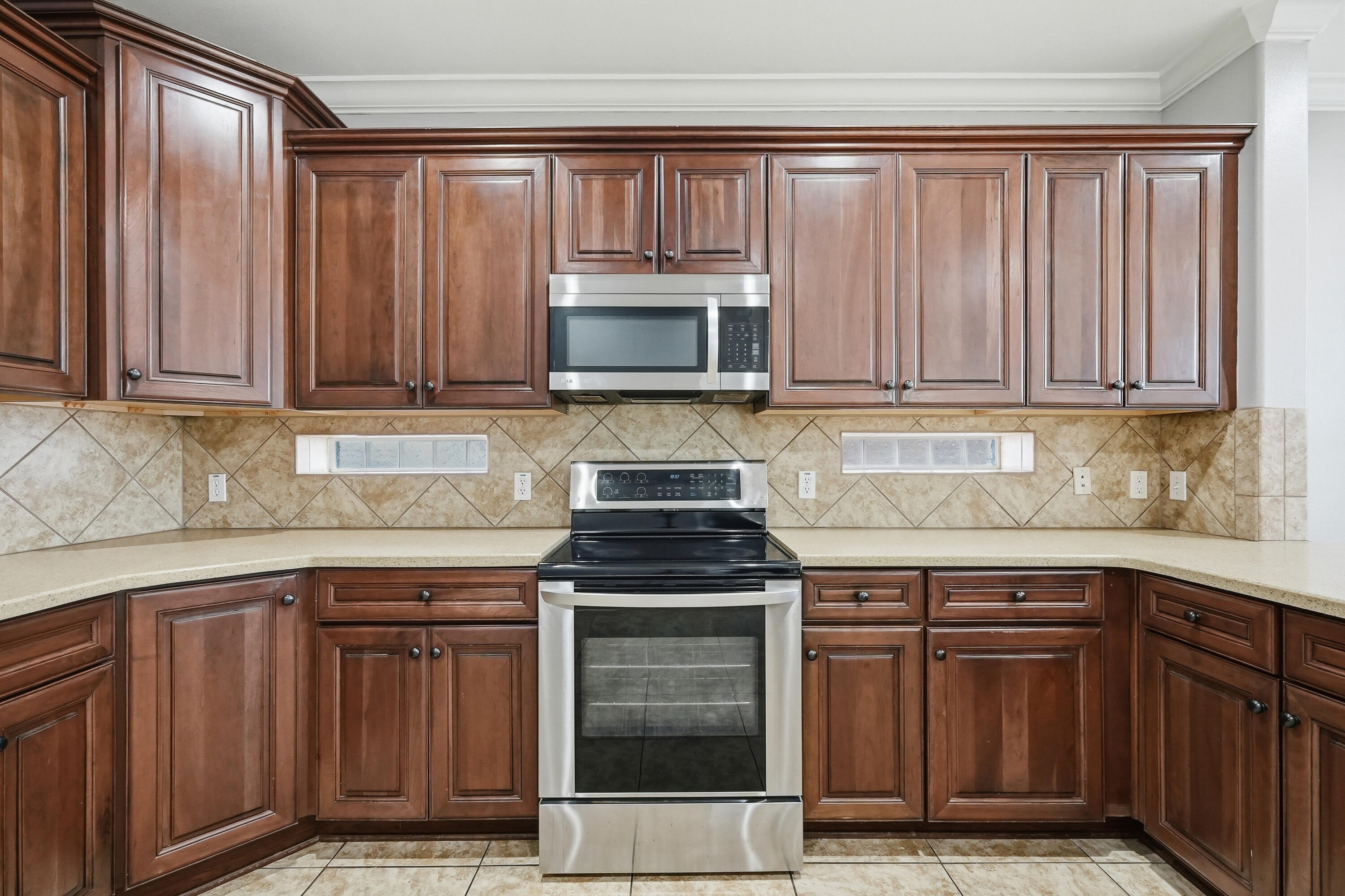 Baywalk Landings - Residential