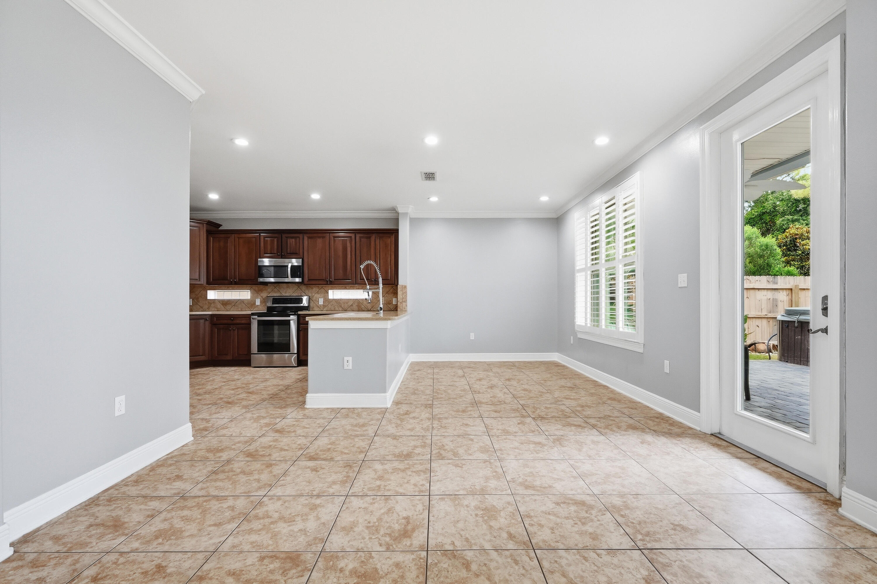 Baywalk Landings - Residential