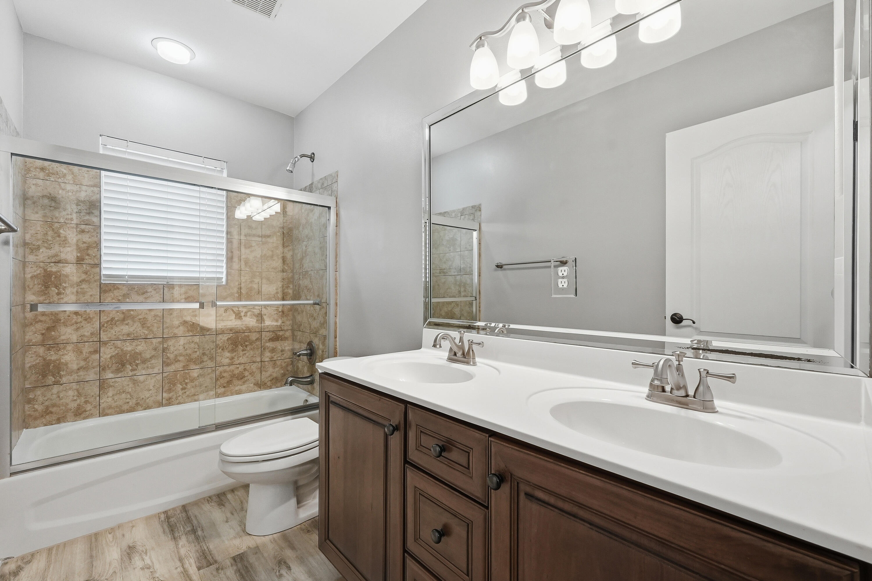 Baywalk Landings - Residential