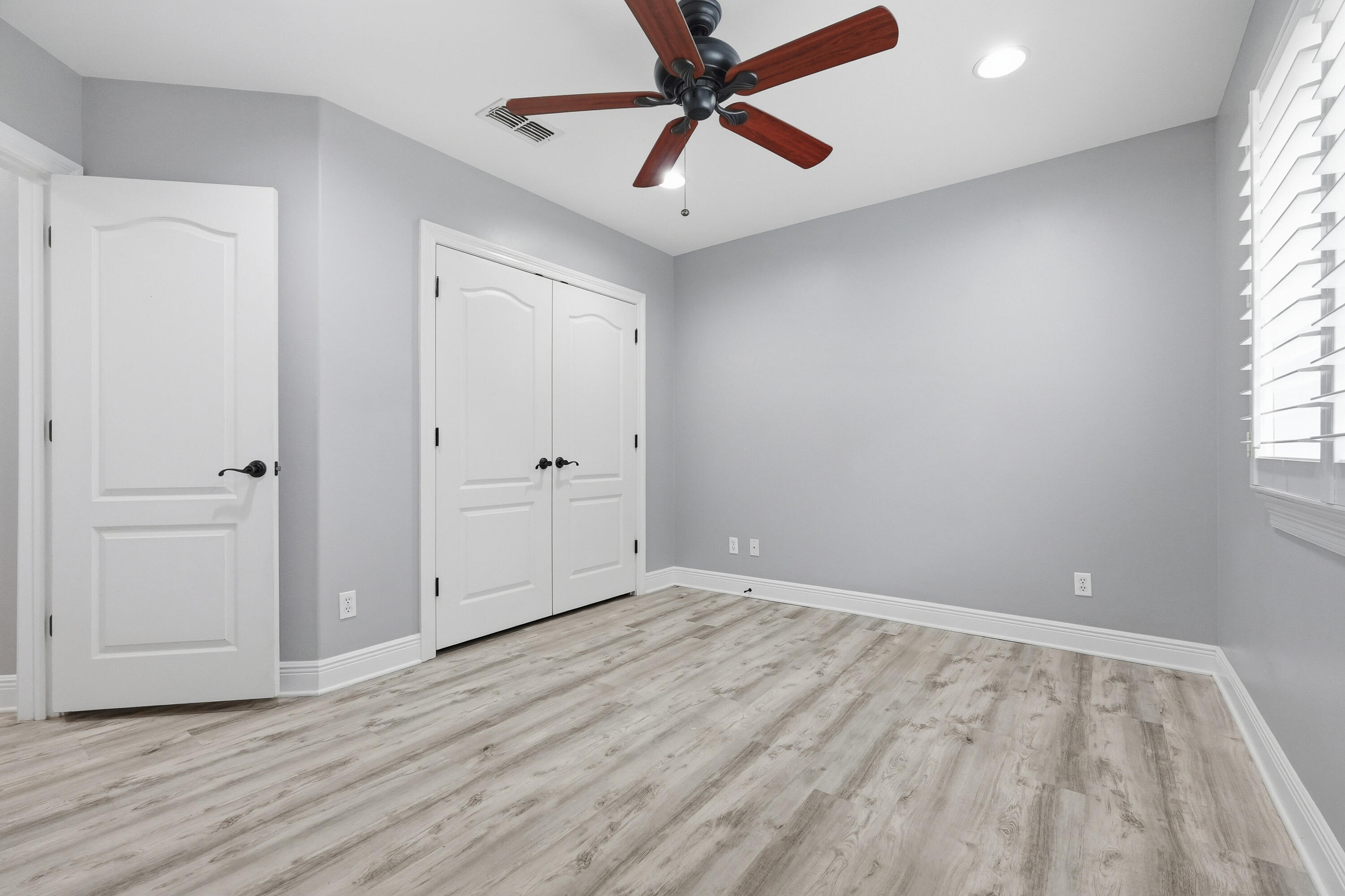 Baywalk Landings - Residential