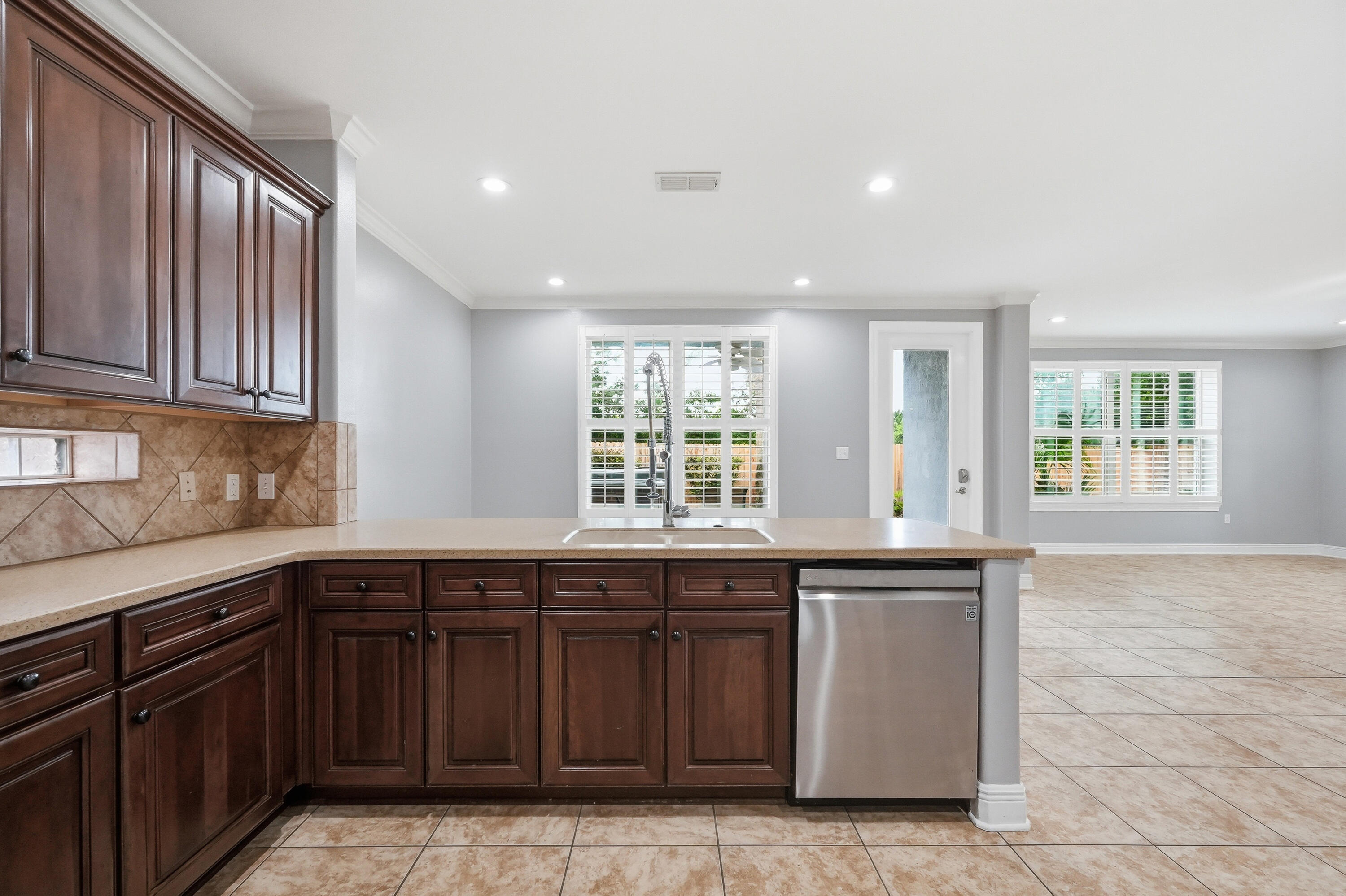 Baywalk Landings - Residential