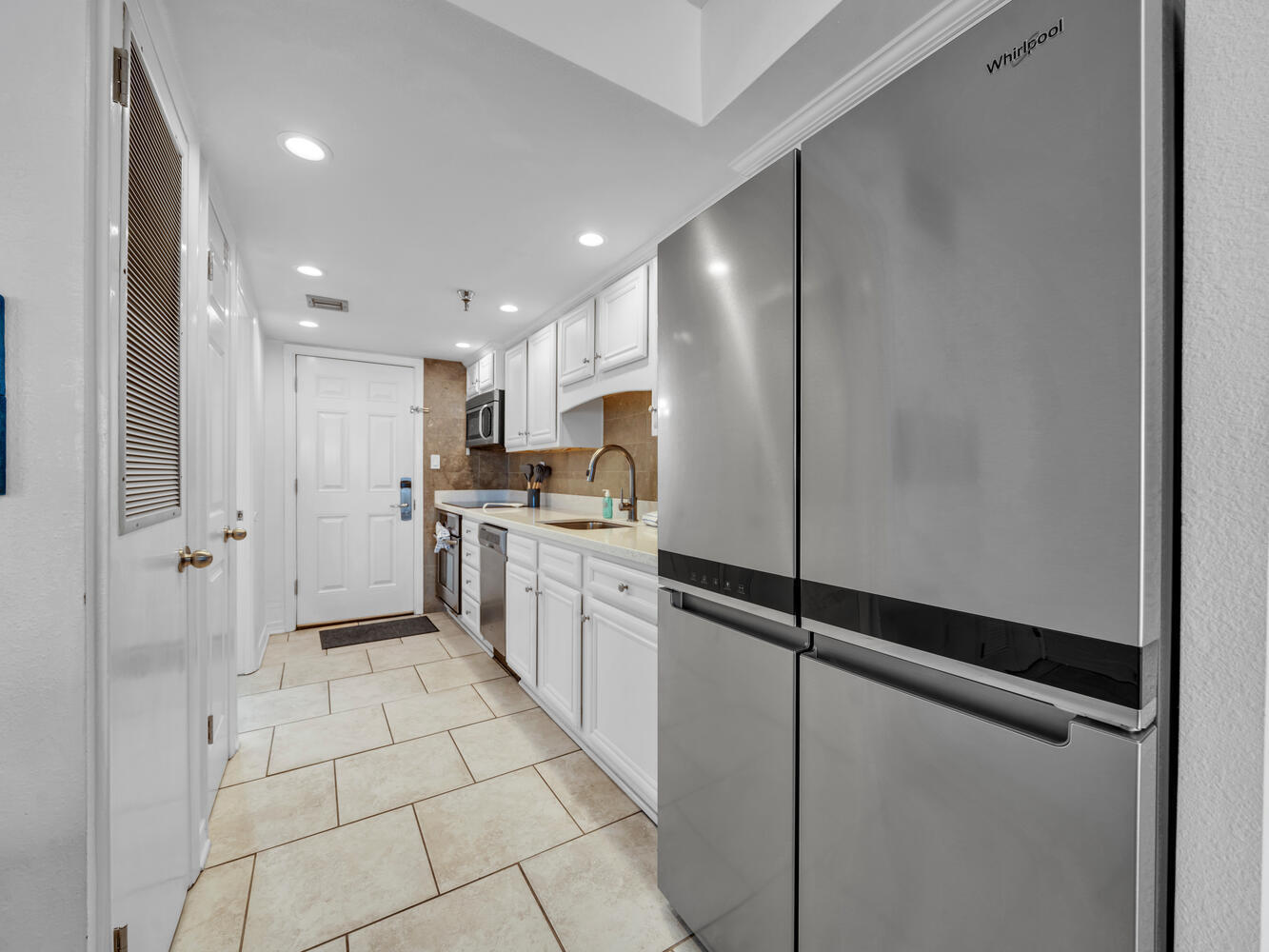 Islander Beach Resort and Condo - Residential
