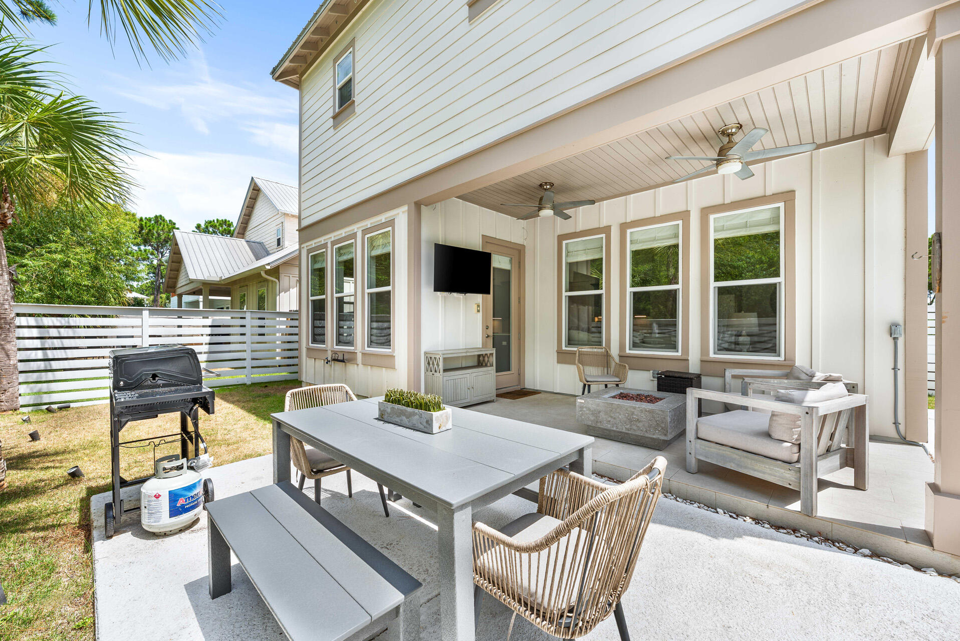 FRANGISTA BEACH 3RD ADDN - Residential