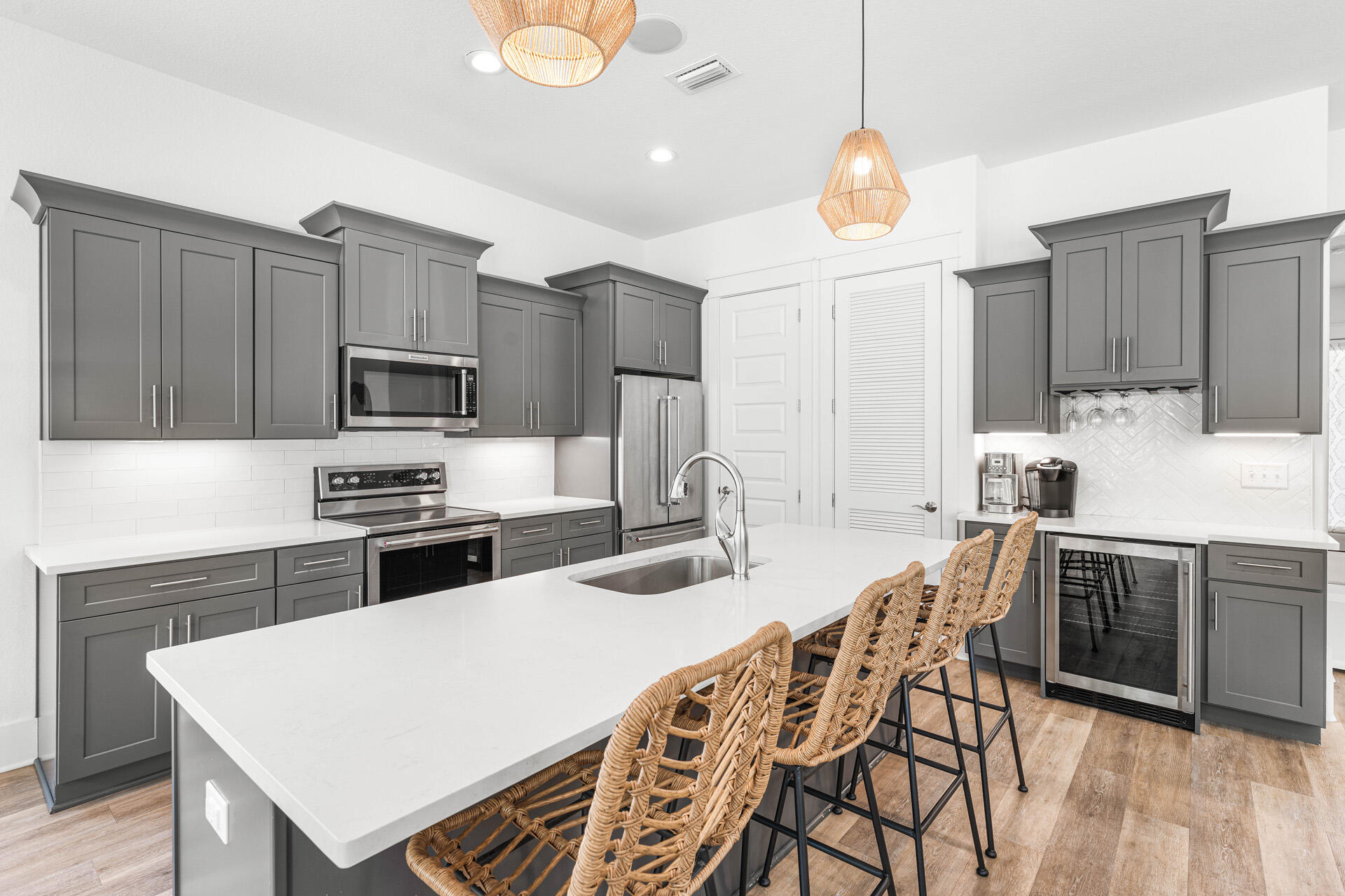 FRANGISTA BEACH 3RD ADDN - Residential
