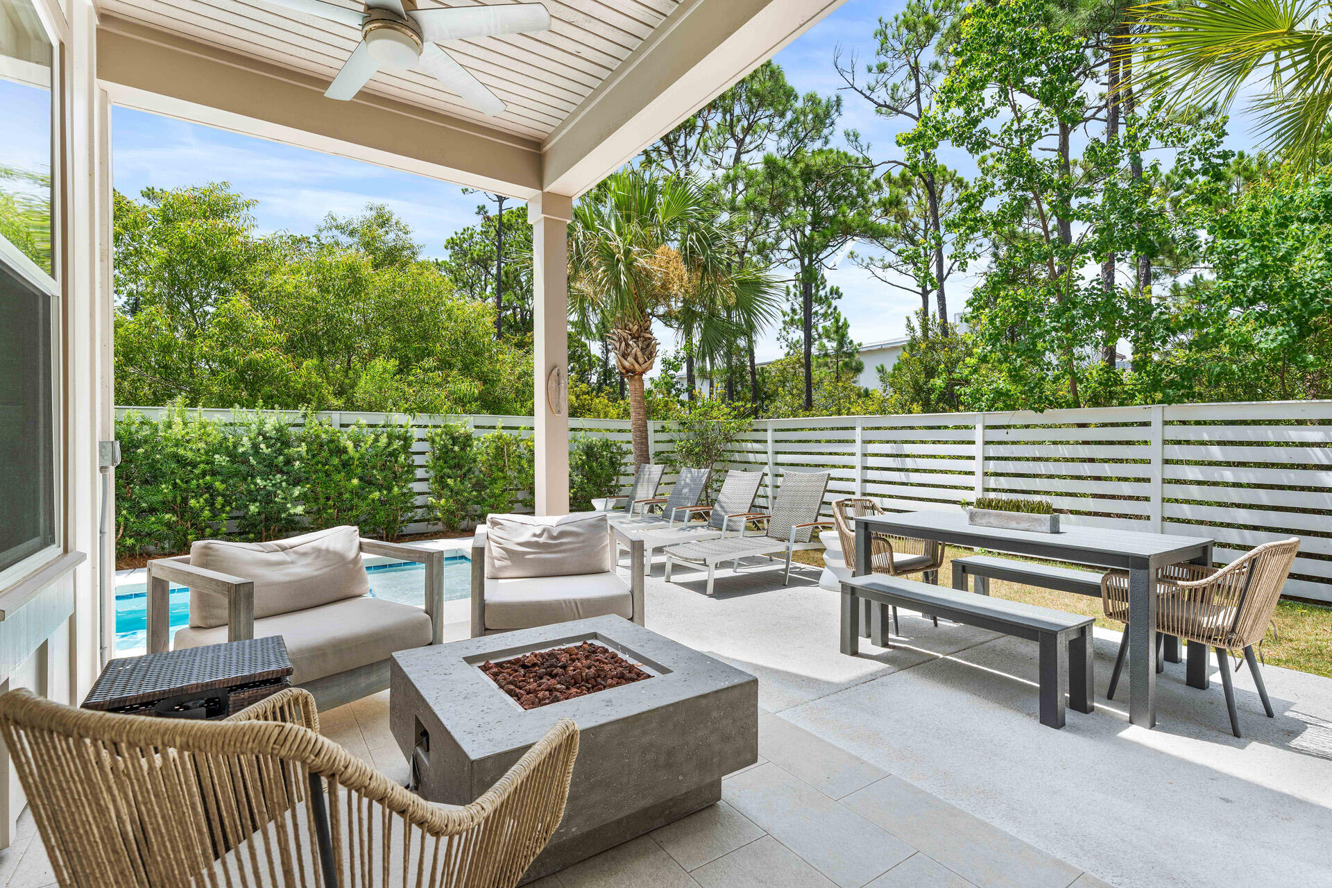 FRANGISTA BEACH 3RD ADDN - Residential