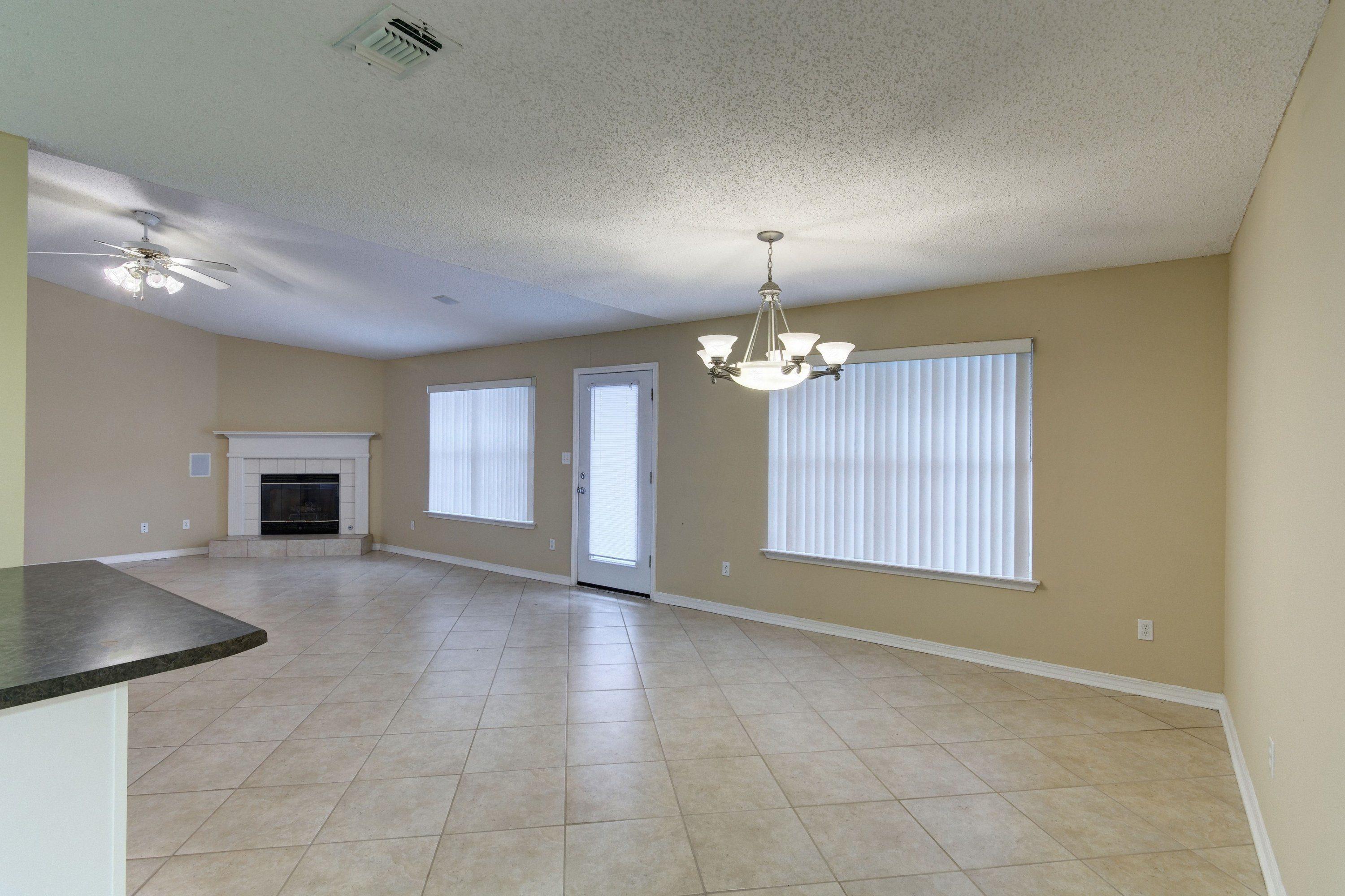 pine ranch - Residential