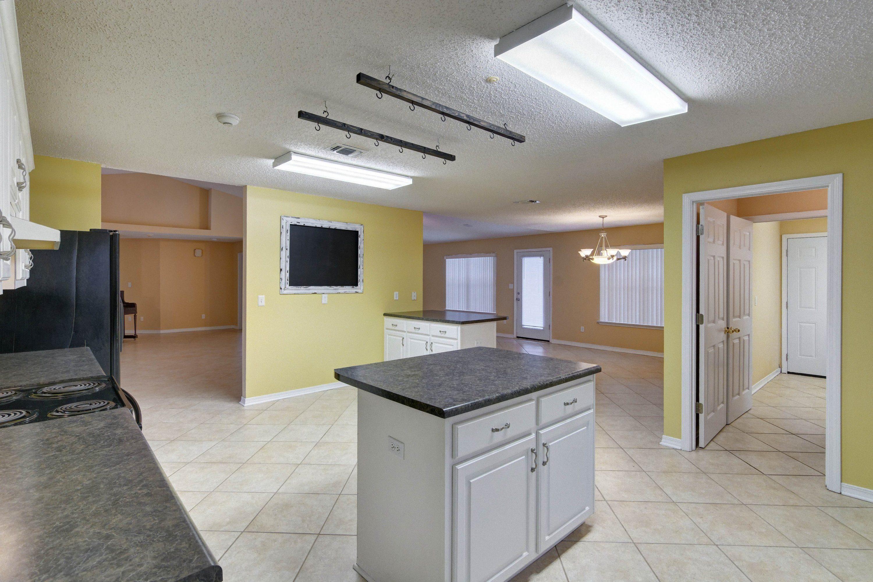 pine ranch - Residential