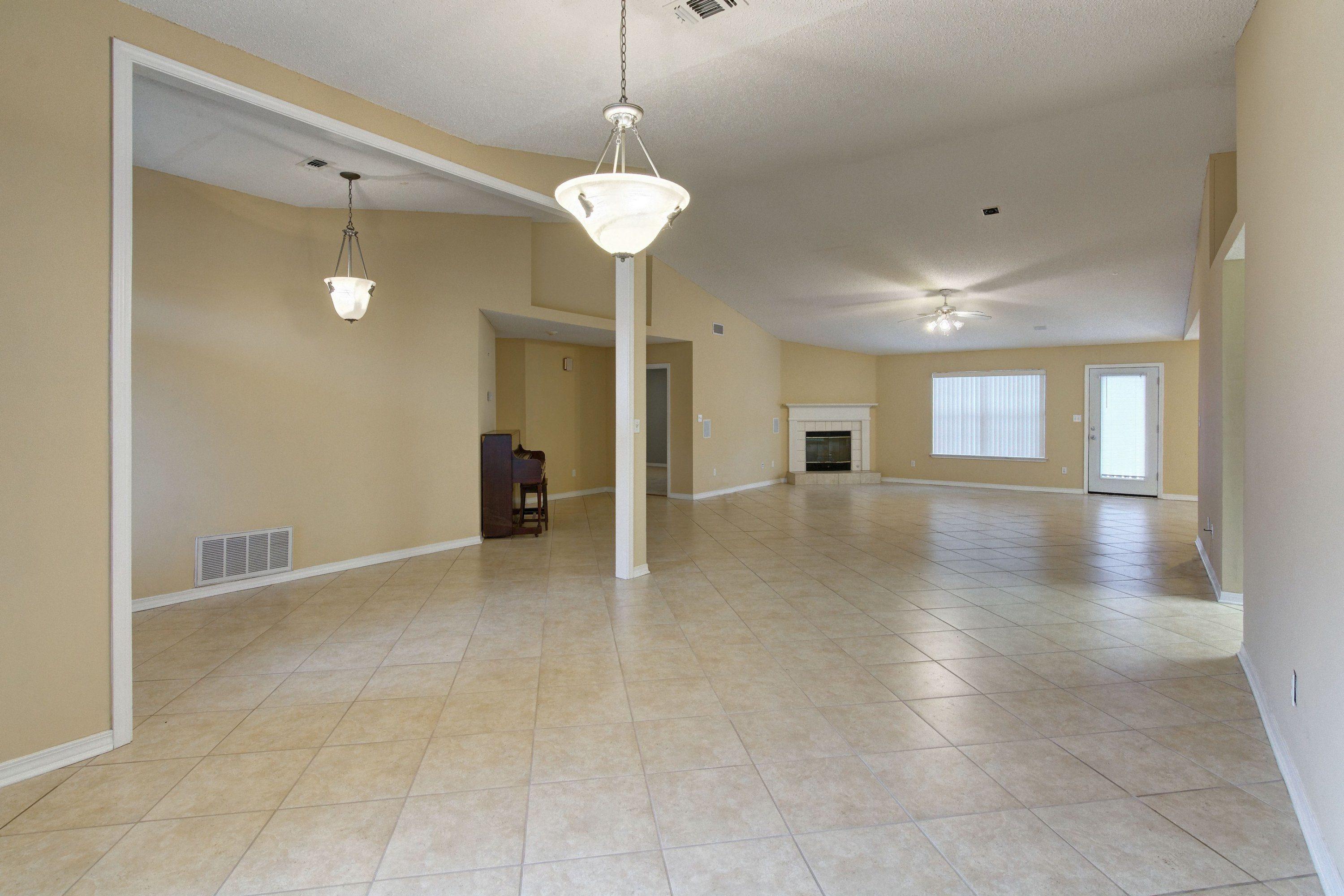 pine ranch - Residential