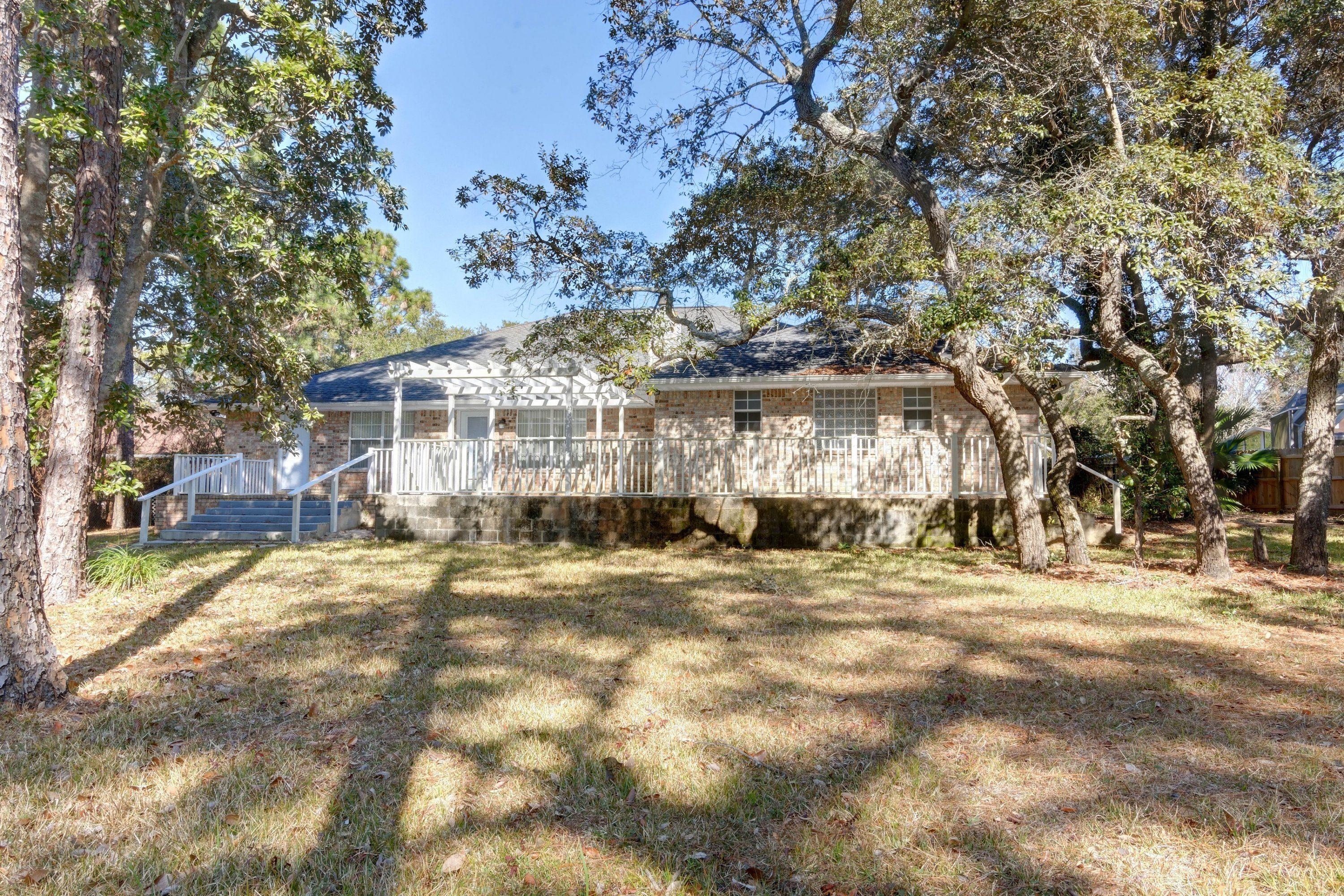 pine ranch - Residential