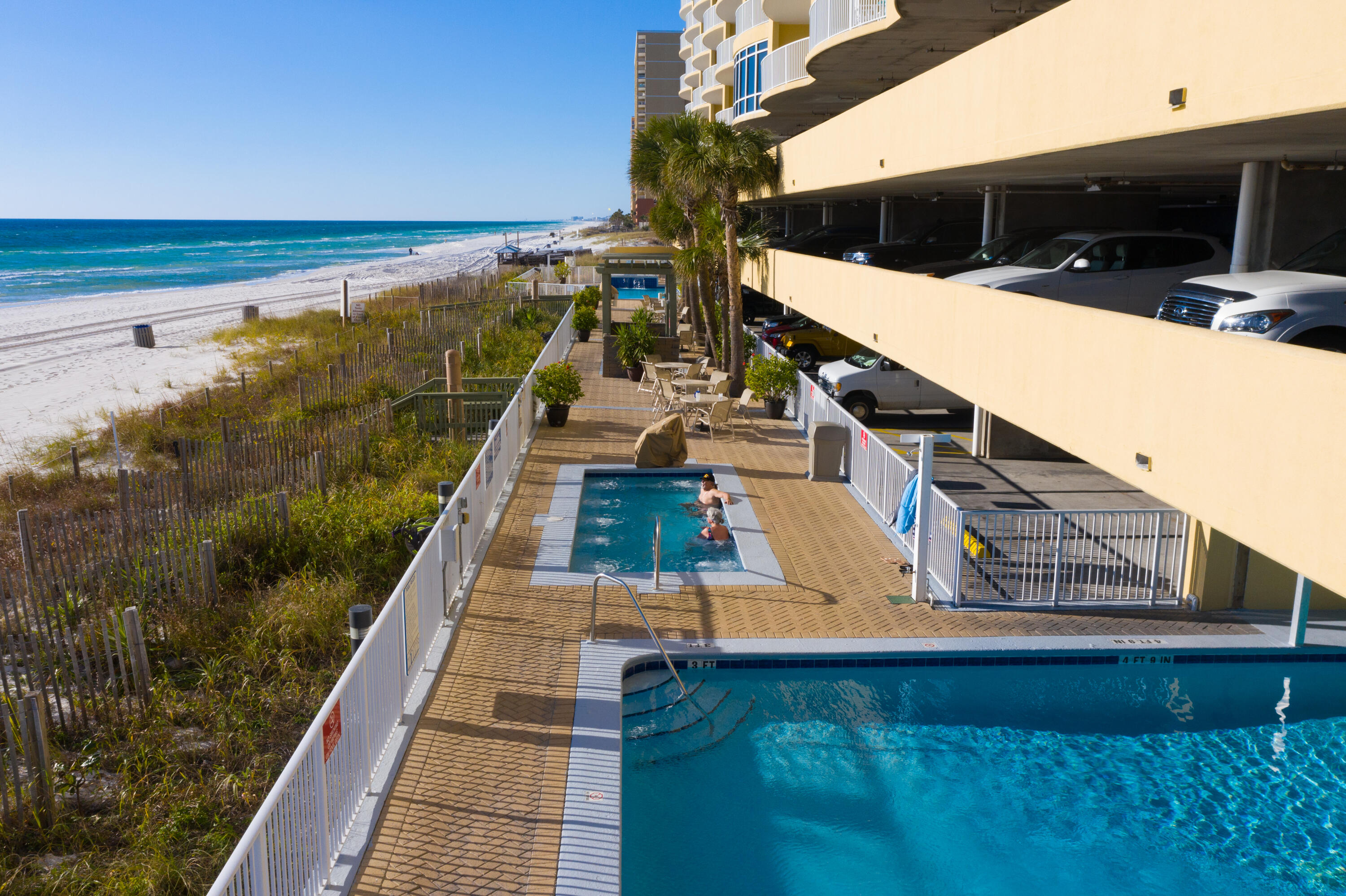 EMERALD ISLE - Residential