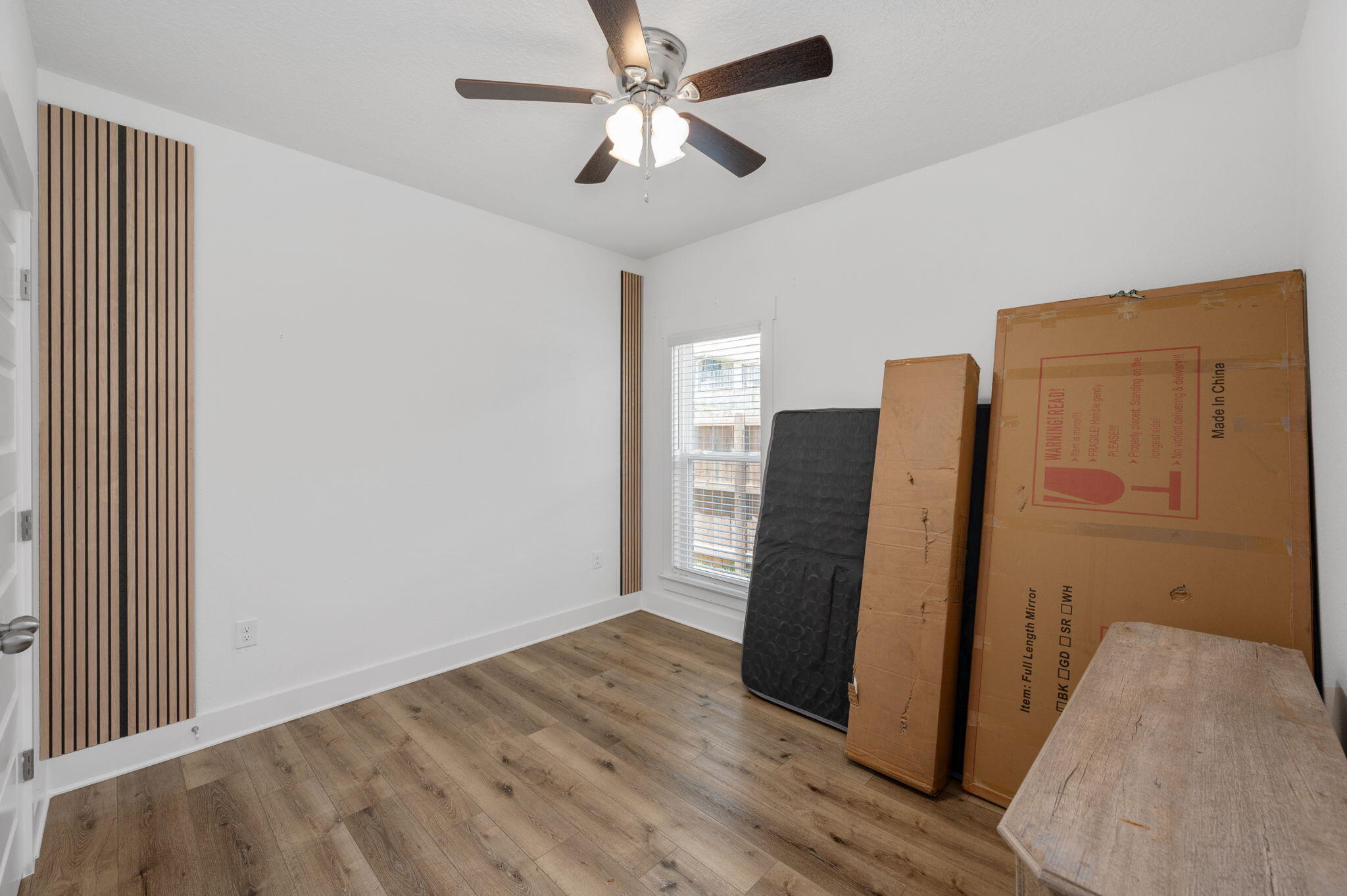 Cedar Ave - Residential