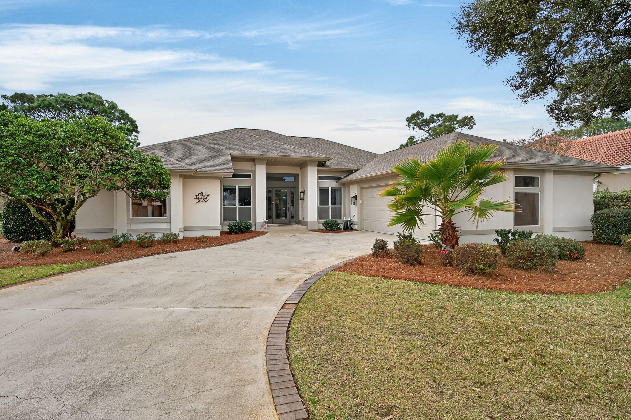 GOLF VIEW - Residential