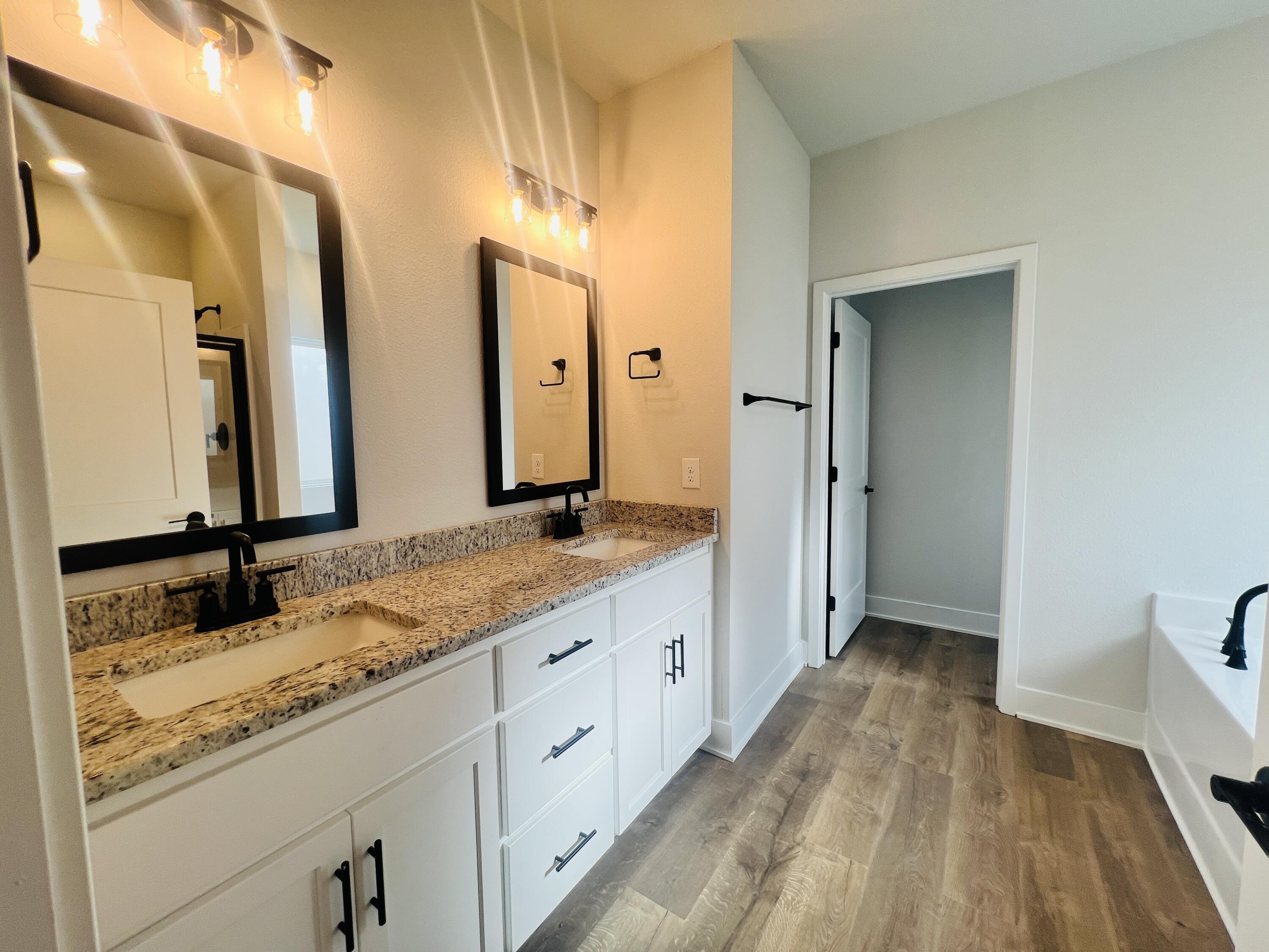 HIDDEN PINES PH 1 - Residential