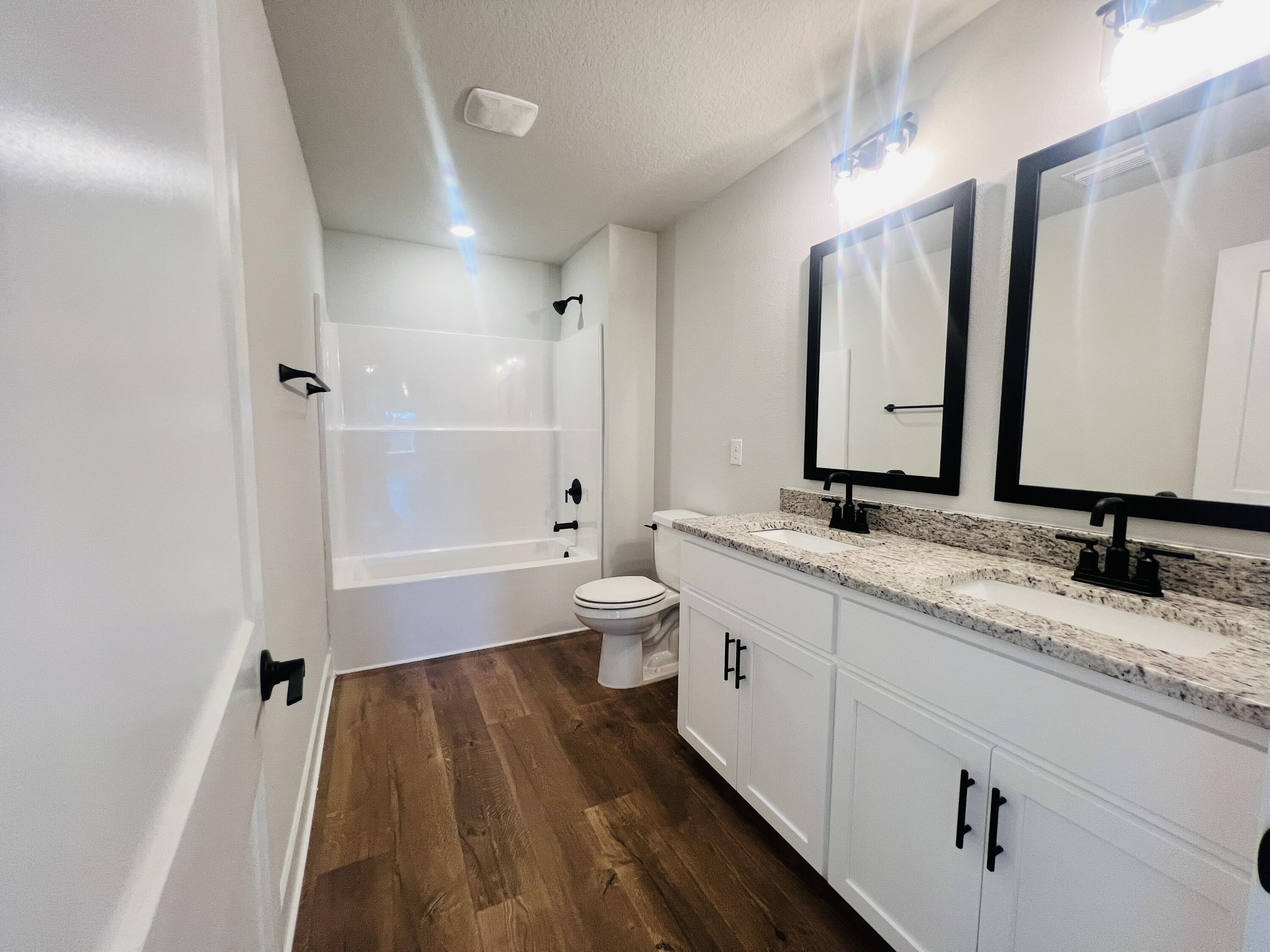 HIDDEN PINES PH 1 - Residential