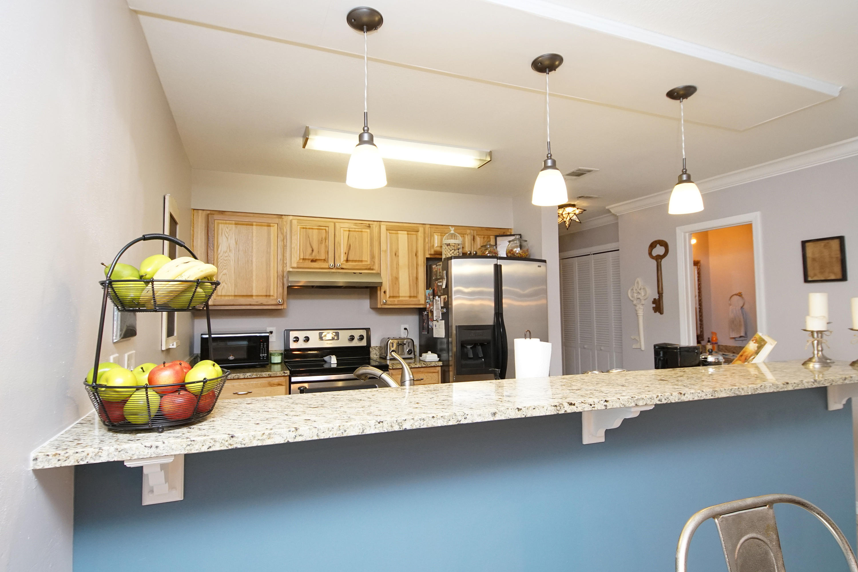 MAGNOLIA BAY CLUB - Residential