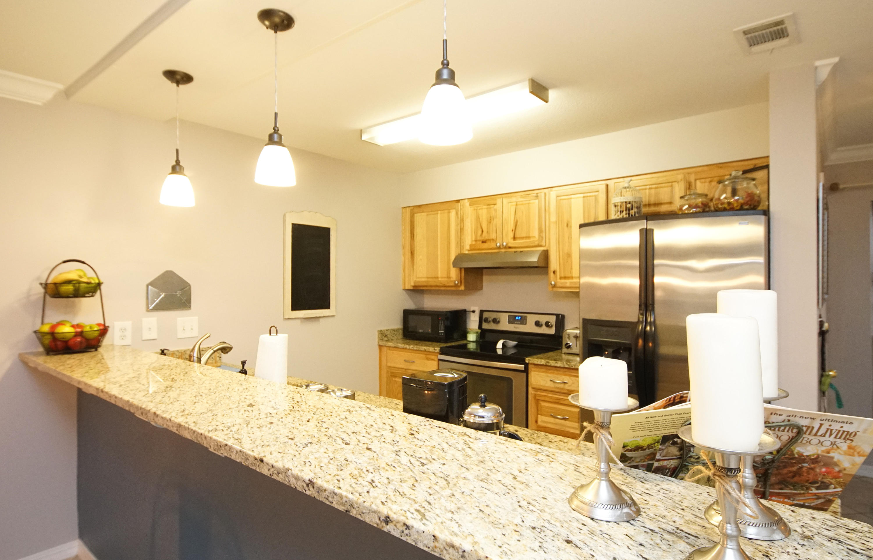 MAGNOLIA BAY CLUB - Residential