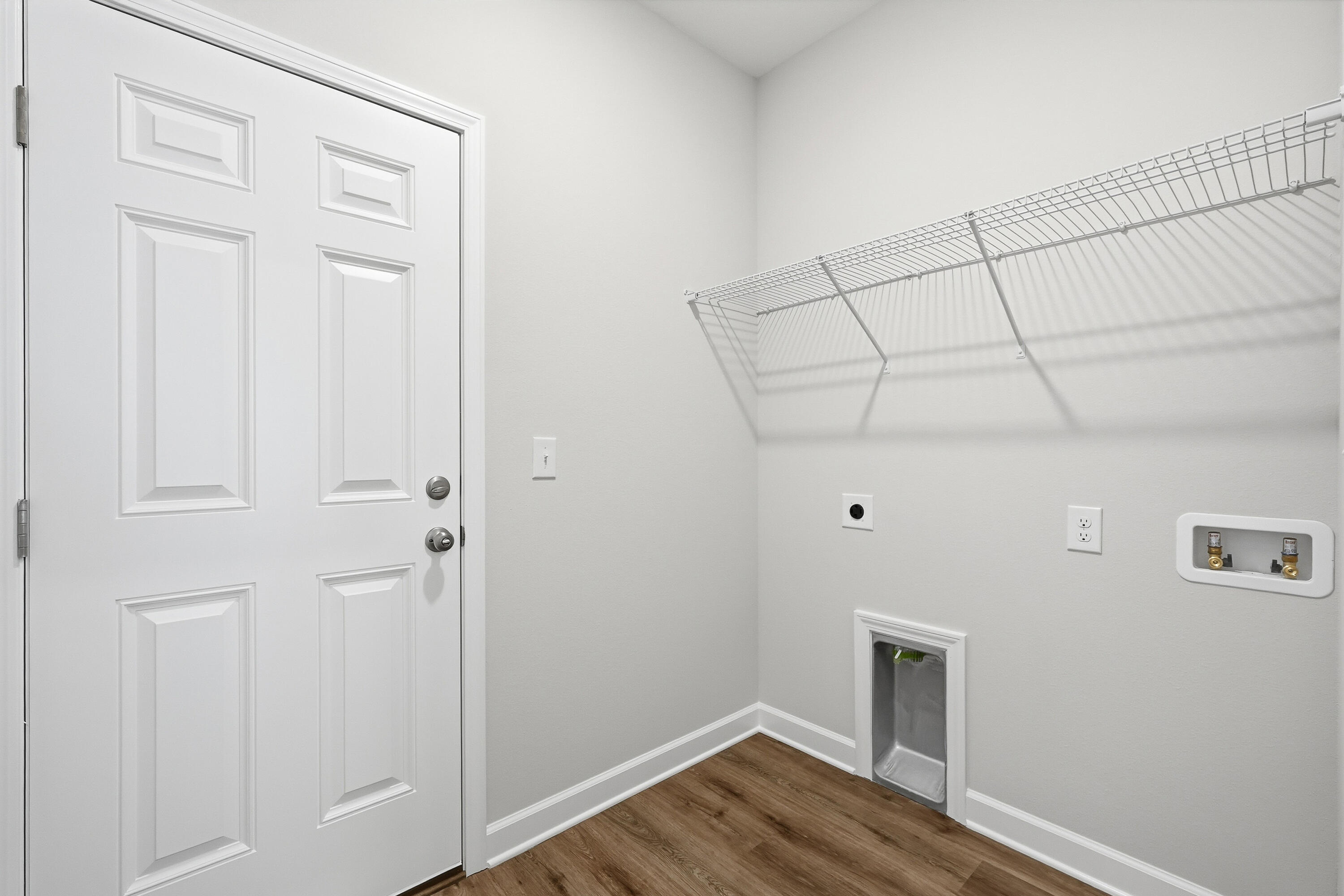 COUNTRY BREEZE EST - Residential
