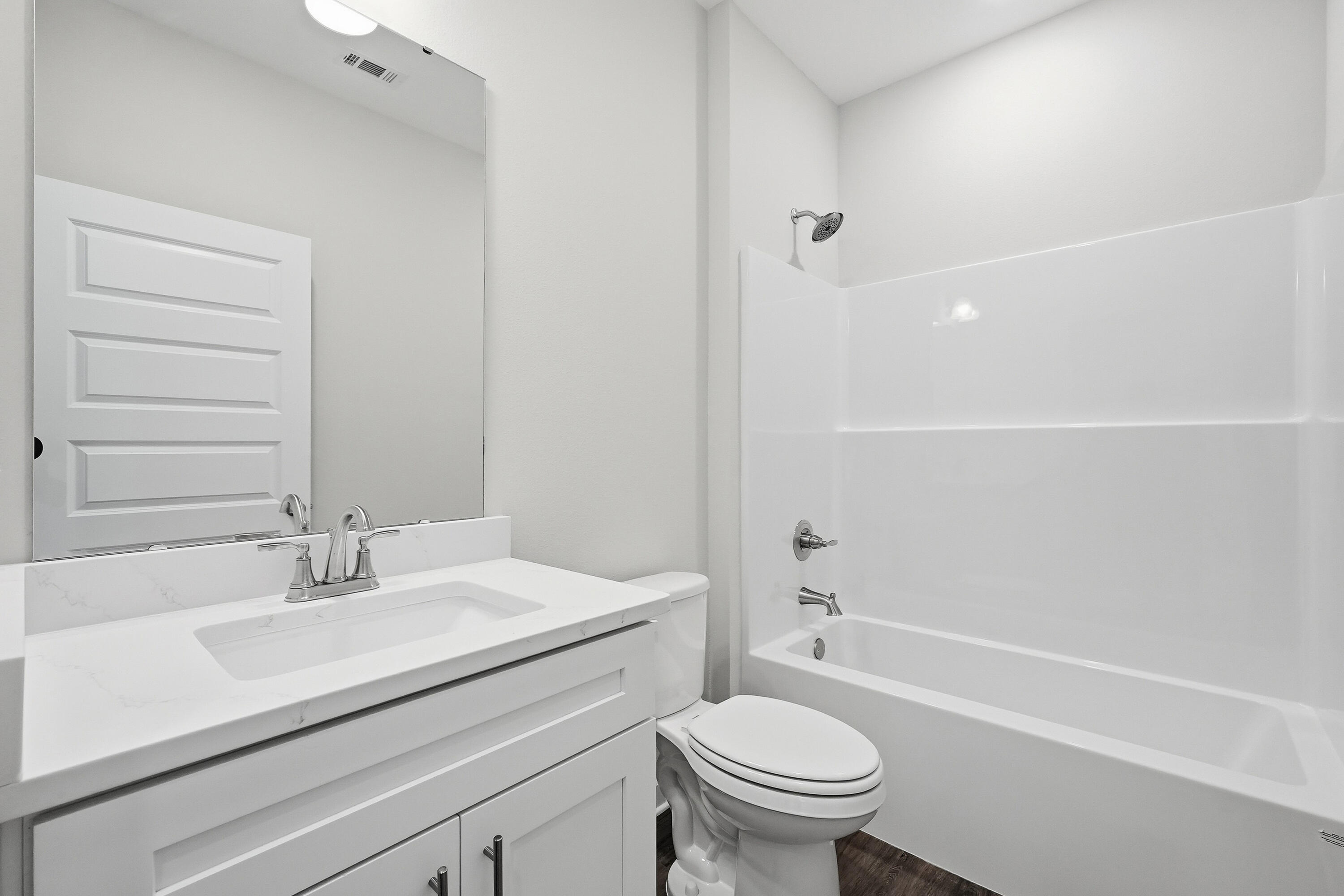 COUNTRY BREEZE EST - Residential