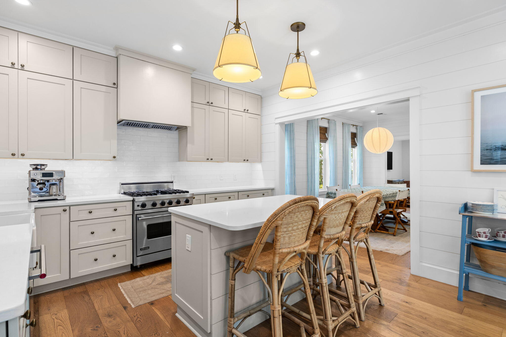 MAGNOLIA BEACH - Residential