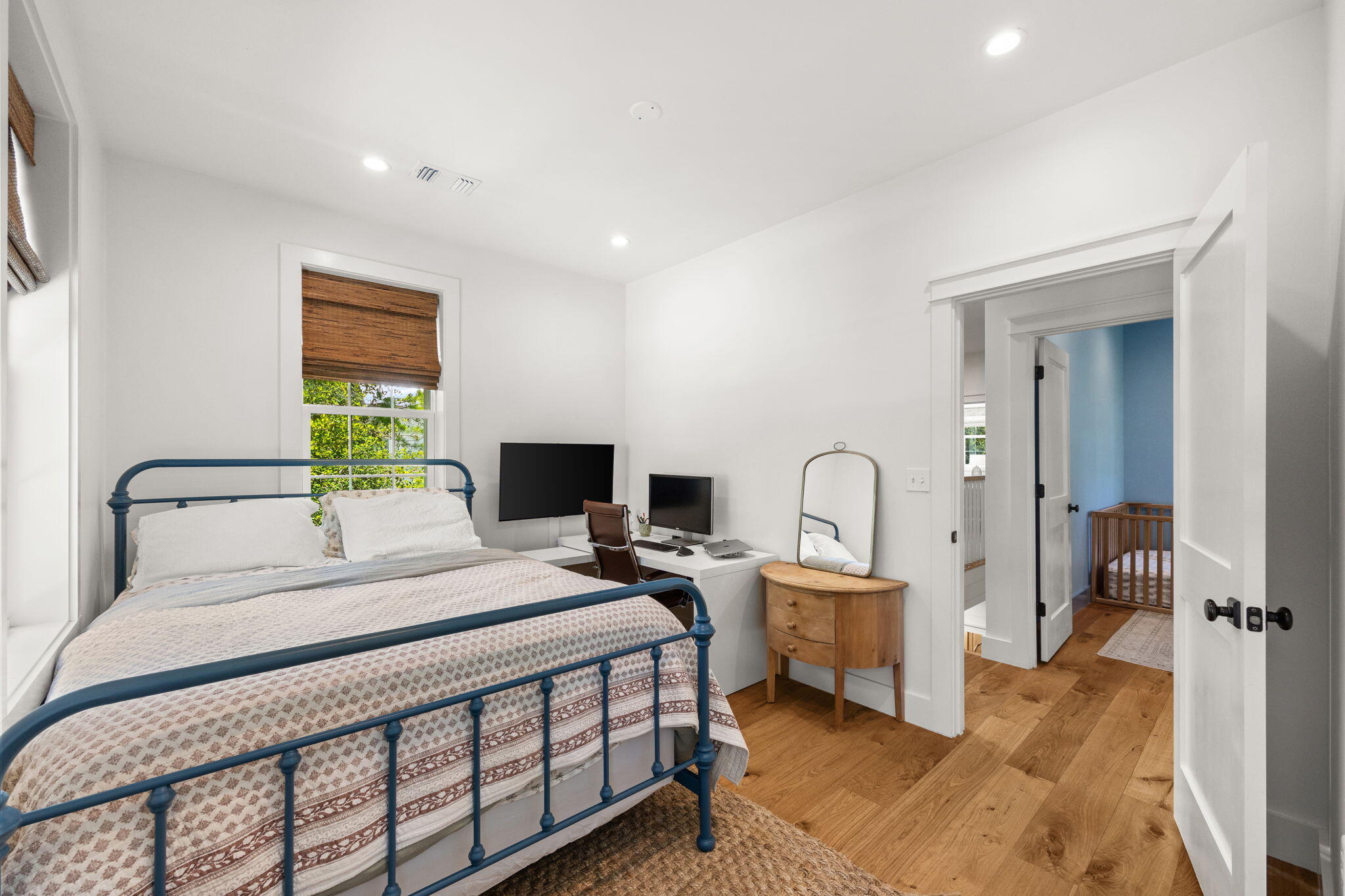 MAGNOLIA BEACH - Residential
