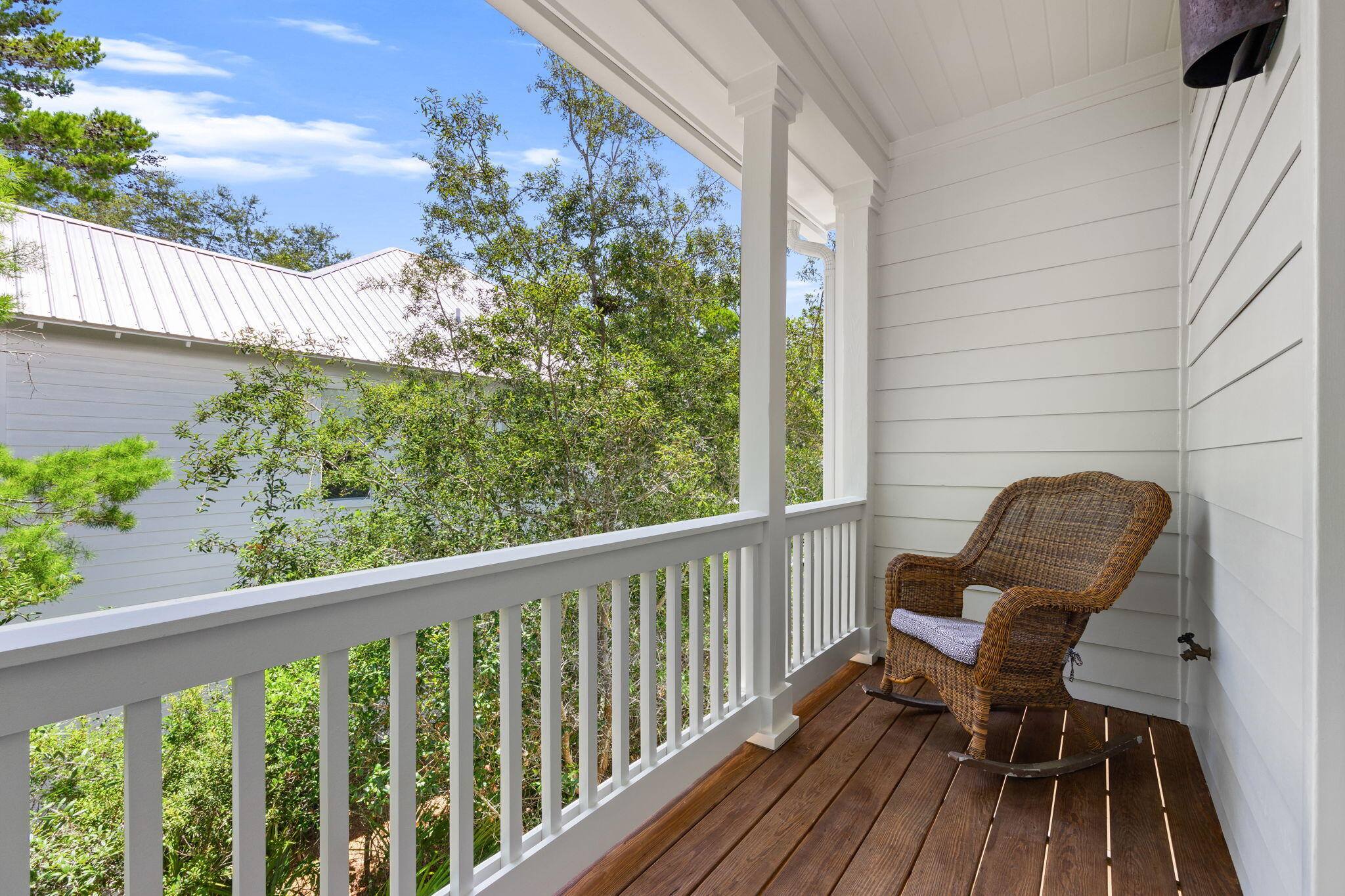 MAGNOLIA BEACH - Residential