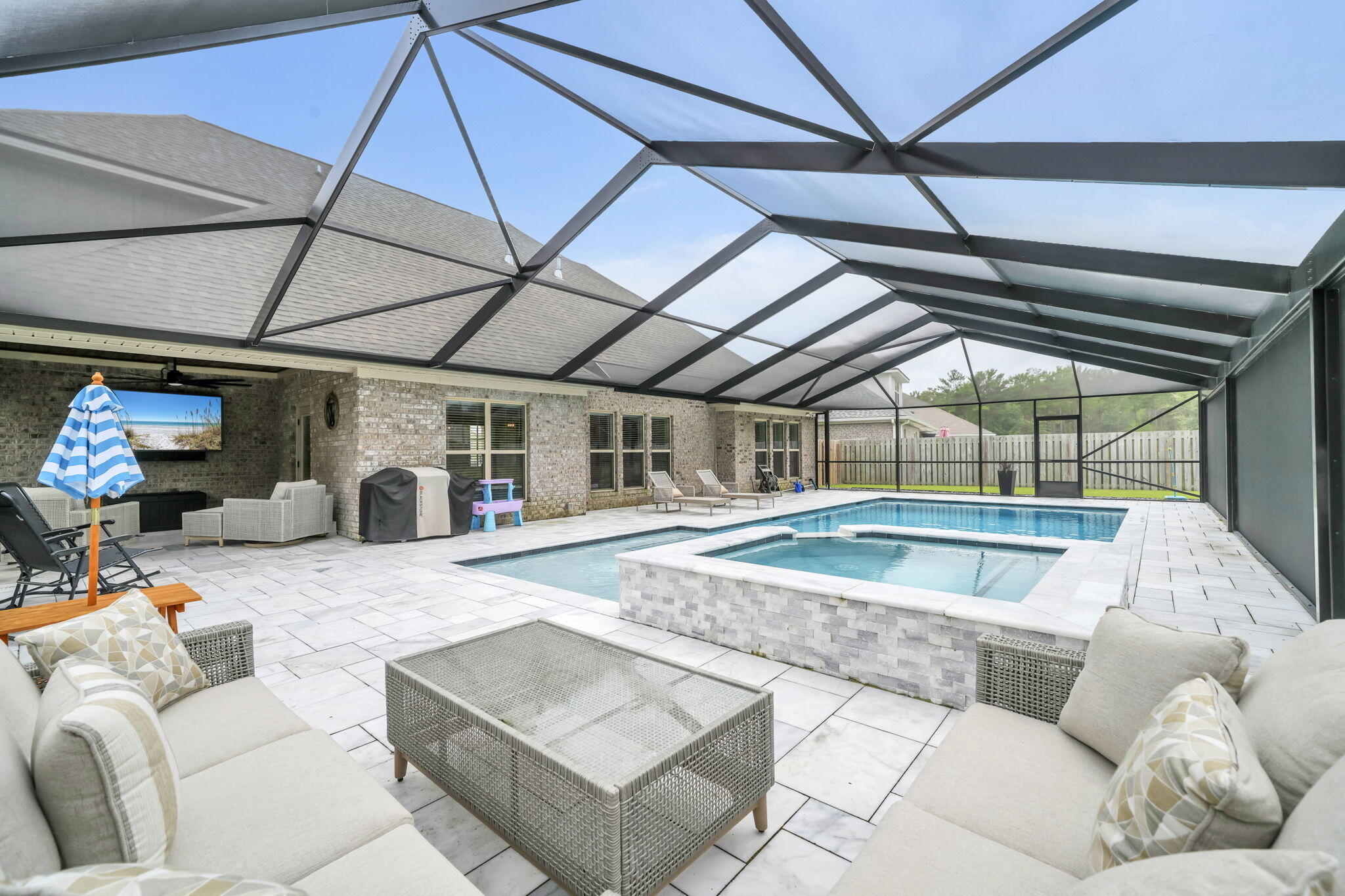 HAMMOCK BAY - Residential