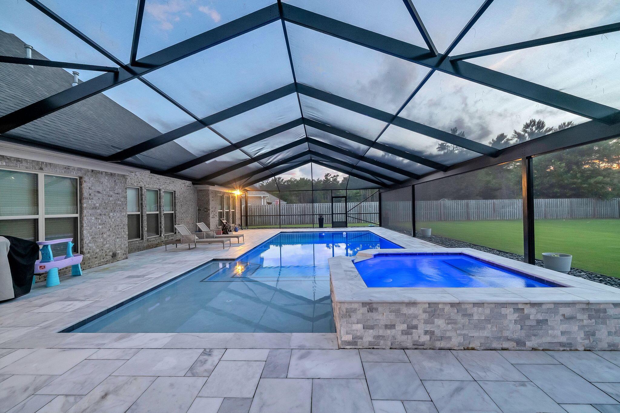 HAMMOCK BAY - Residential