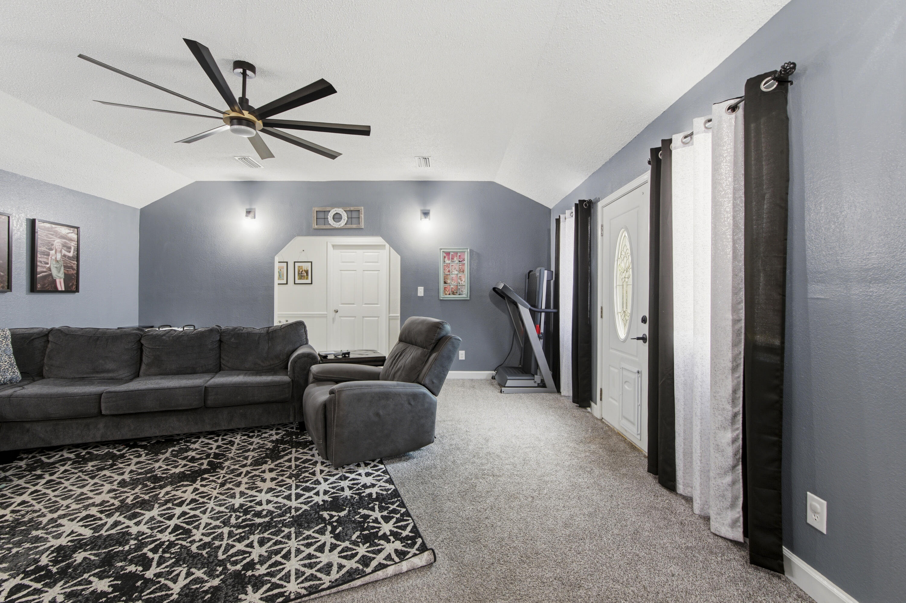 OAKWOOD HILLS - Residential