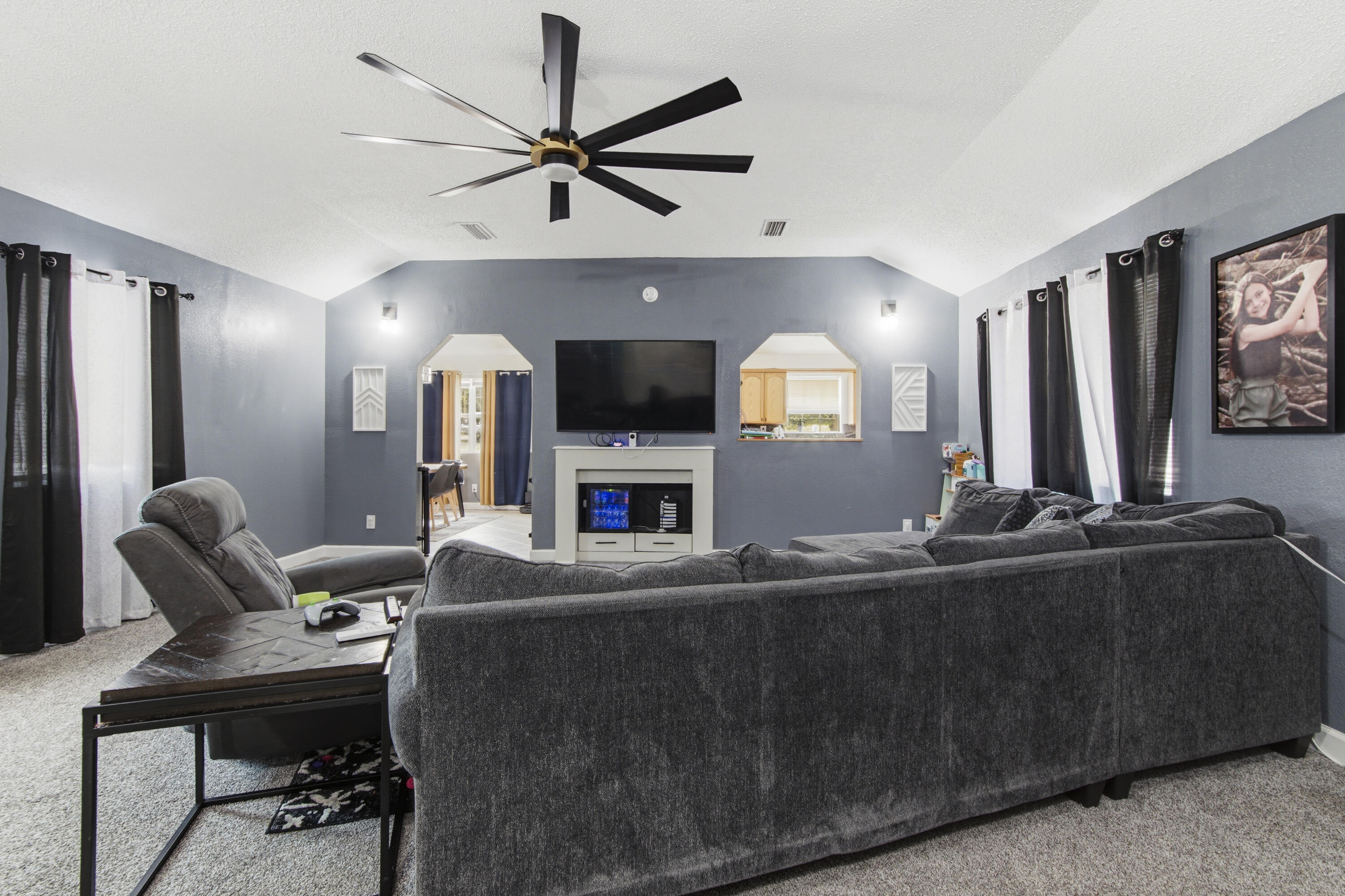 OAKWOOD HILLS - Residential