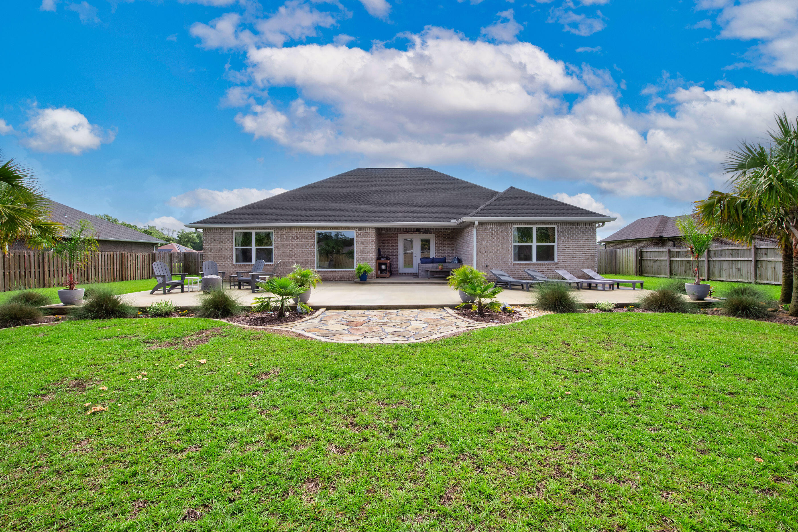 Magnolia Glen - Residential