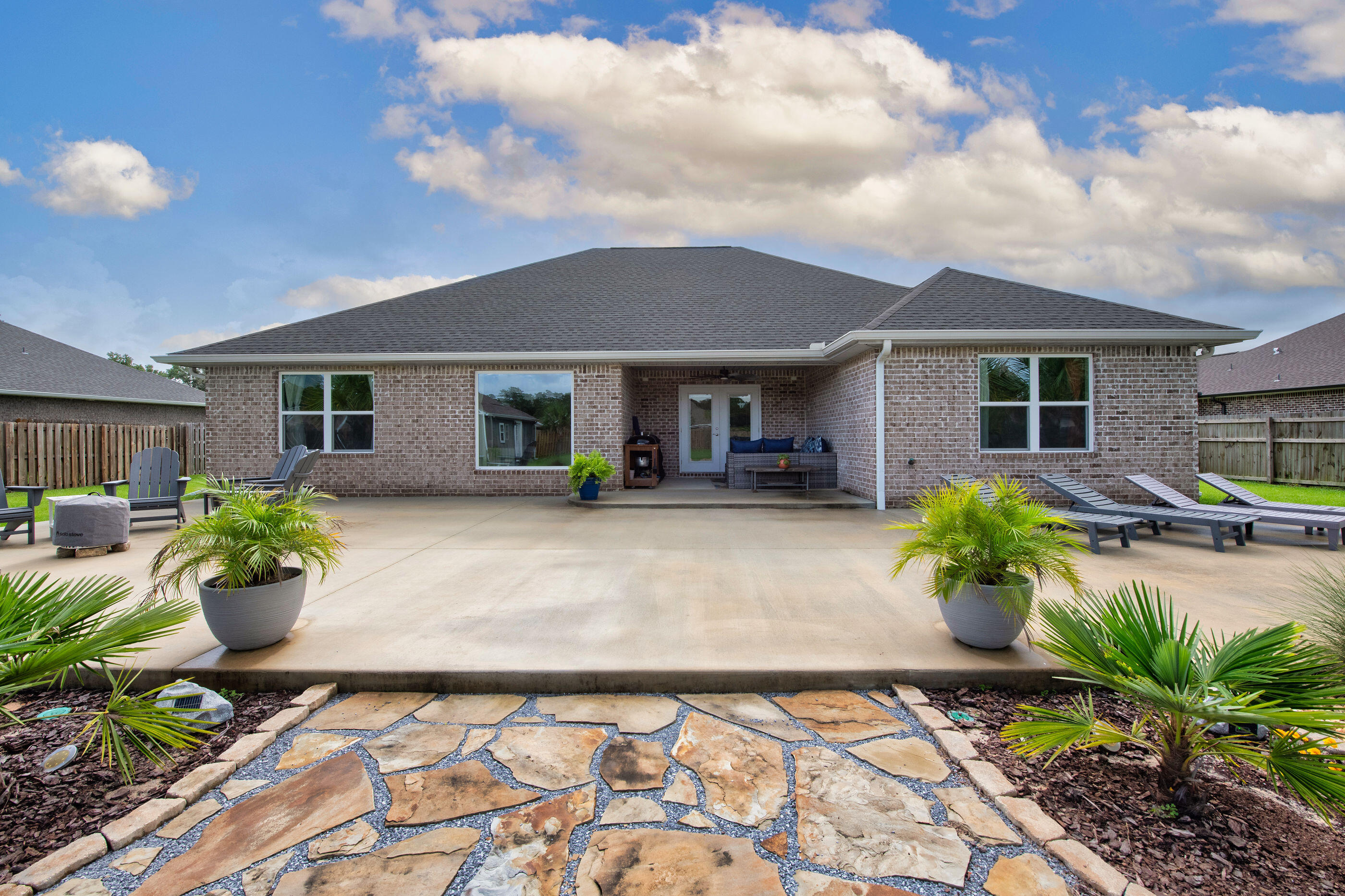 Magnolia Glen - Residential