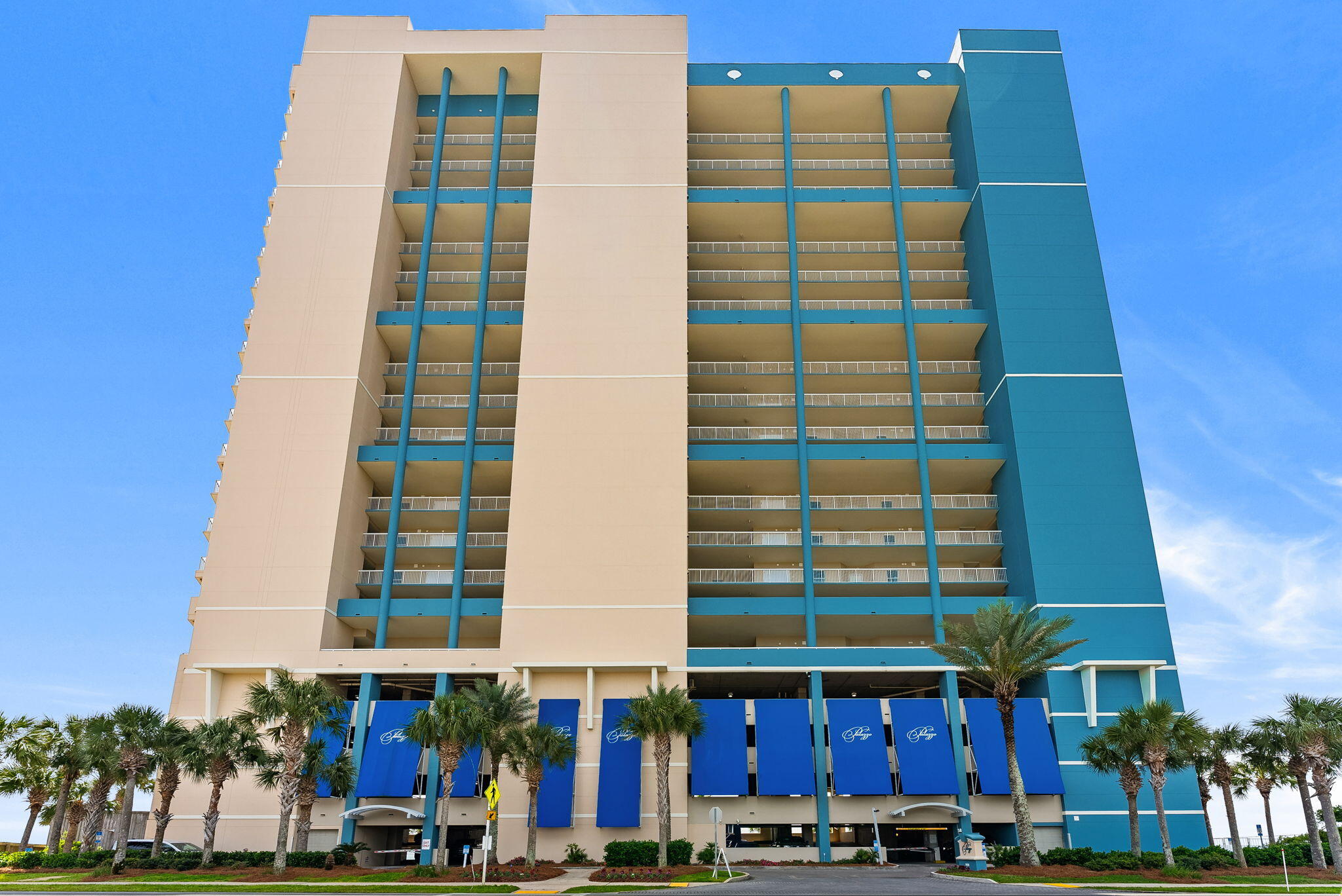 PALAZZO CONDOMINIUM - Residential