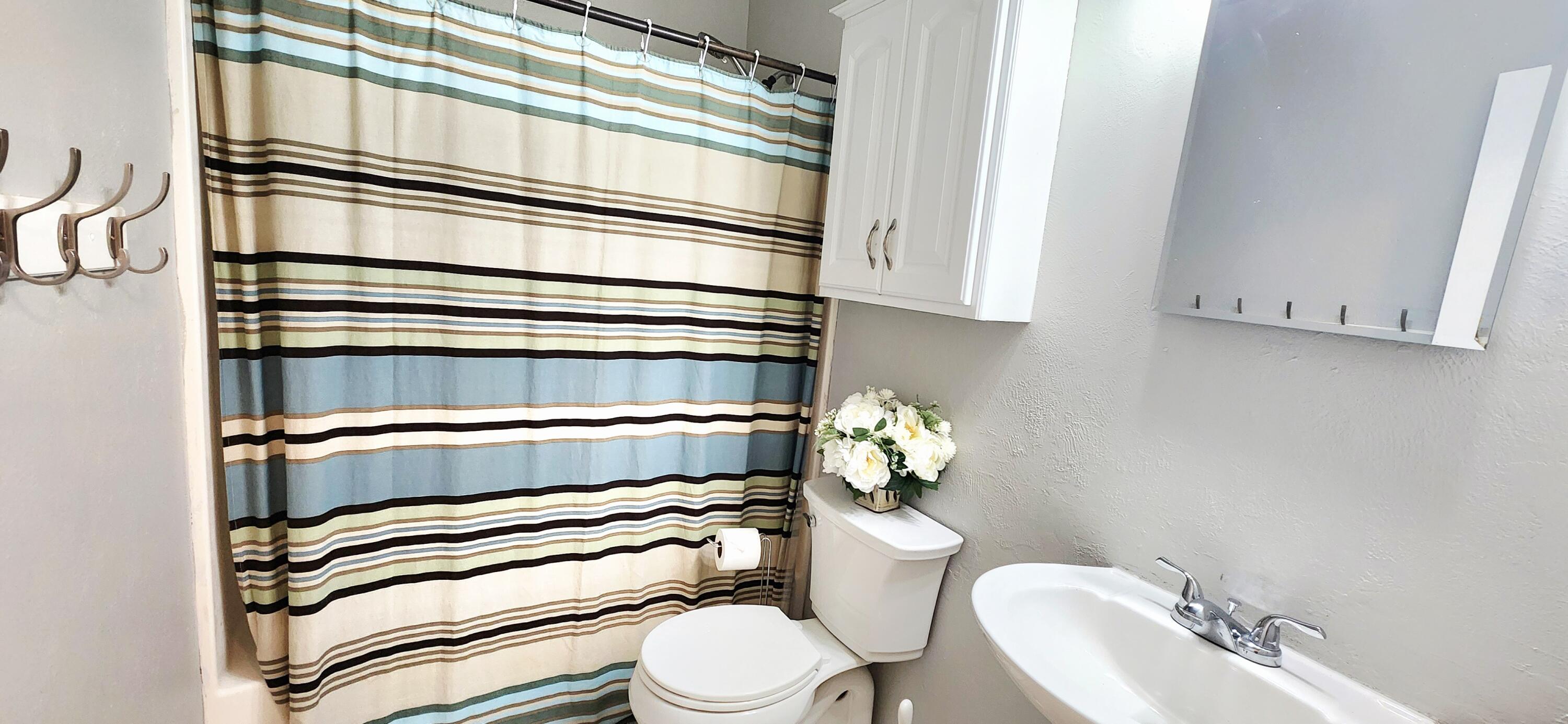 TYNER VILLAS - Residential Lease